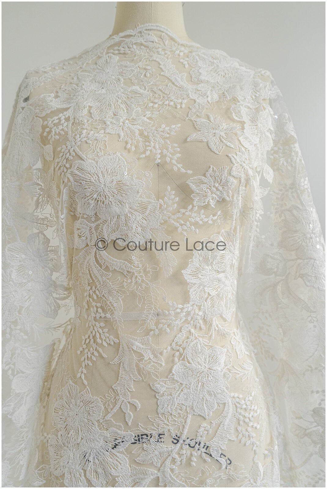 Florale Braut Spitze Off-White/ Brautspitze mit Blumen/ florale Hochzeit Spitze/ Couture Spitze// L22-425