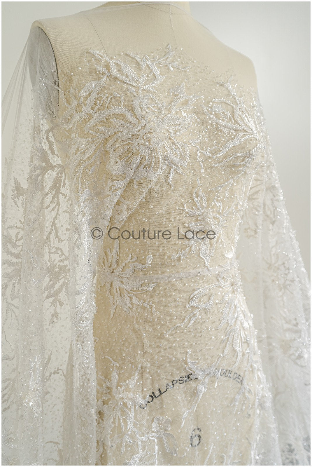 Perlen Spitzenstoff Off-White/ Braut Spitze Stoff/ Brautspitzenstoff mit Perlen/ Perlenspitze// L22-428