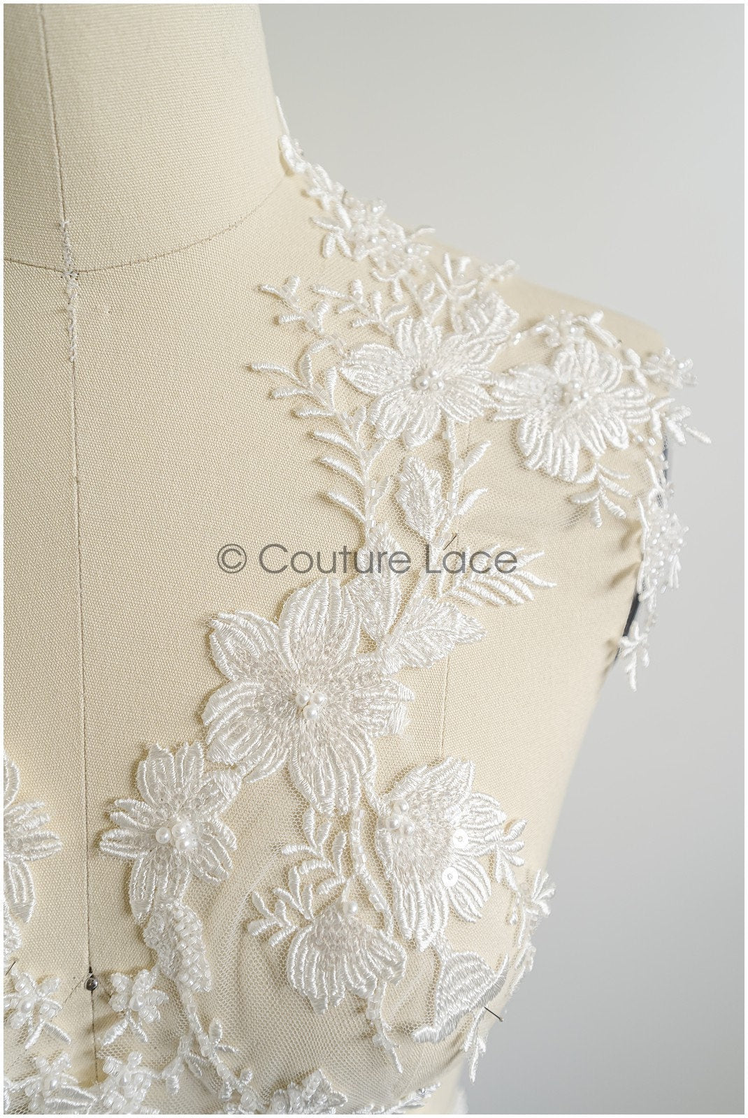 romantischer Blumen-Spitzenaufnäher / Baumwollblumen Applikation / Hochzeitskleid Spitzenapplikation / Brautblumen Applikation// A22-258