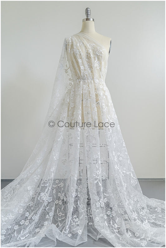 Encaje romántico para novias color marfil / Encaje floral de alta costura / Encaje bordado para novias // L22-010