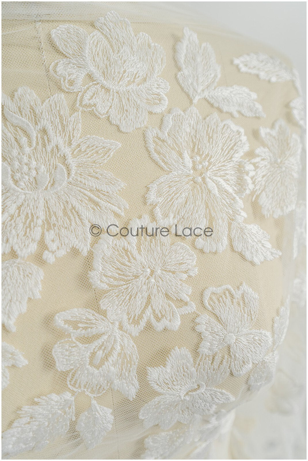 Beautiful lace fabric off-white/ floral tulle fabric/ couture lace fabric/ bridal lace// L22-439