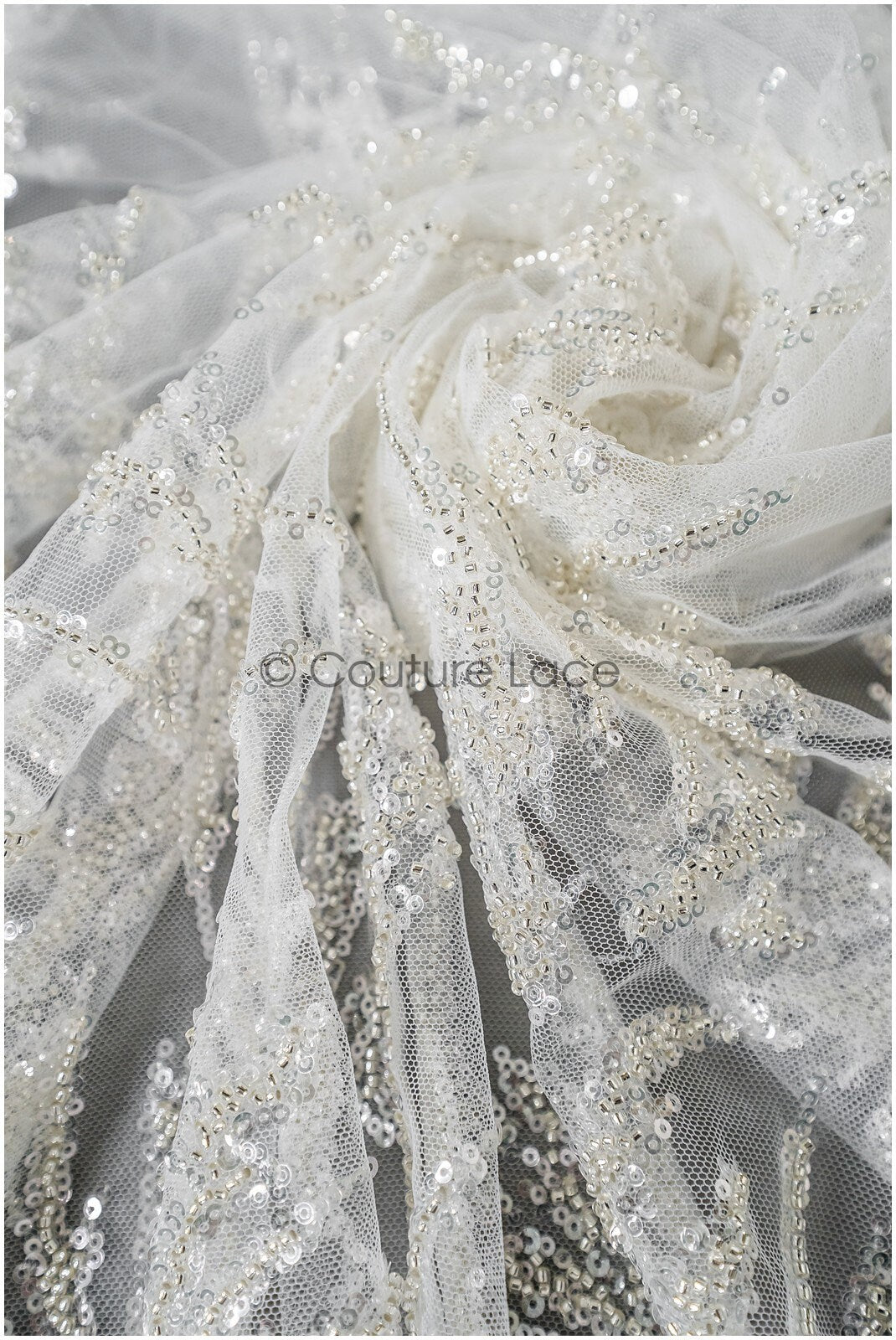 Schwere Perlen Brautspitze Silber/ Couture Spitzenstoff/ Perlenhochzeitsspitze mit Silberperlen// L22-445