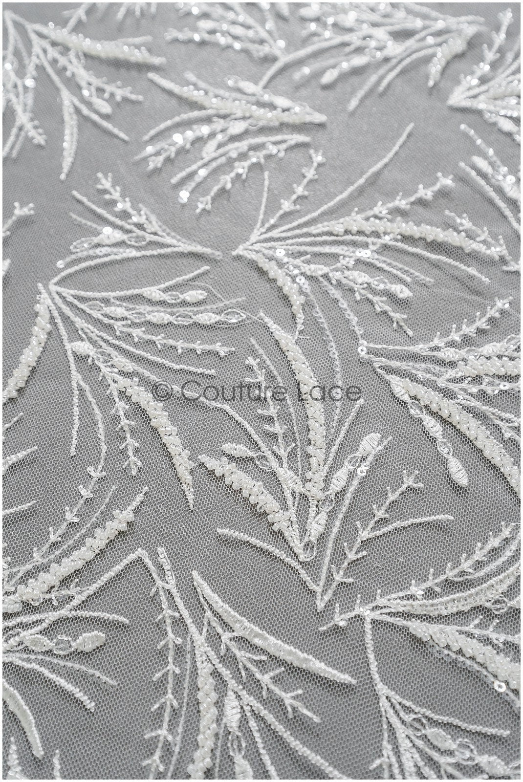 Perlen Braut Spitze Off-White/ Perlen Spitzenstoff/ Perlen Btrautspitze Stoff/ Couture Spitze// L22-446
