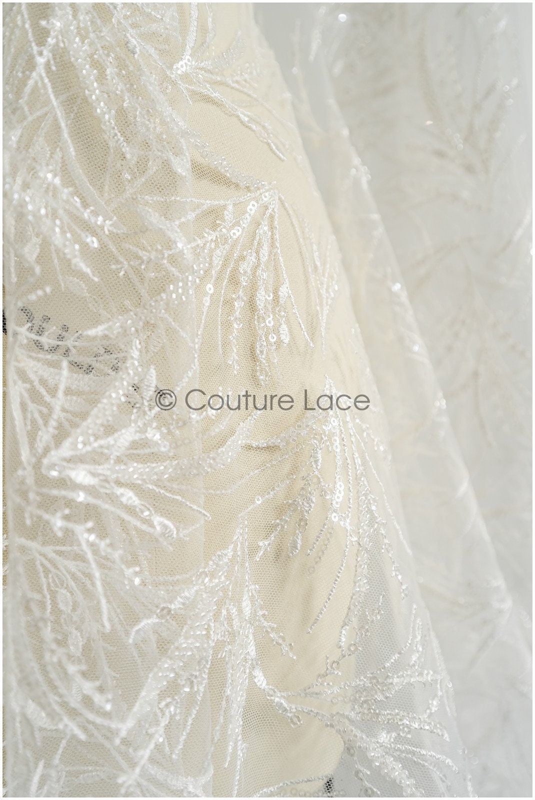 Perlen Braut Spitze Off-White/ Perlen Spitzenstoff/ Perlen Btrautspitze Stoff/ Couture Spitze// L22-446