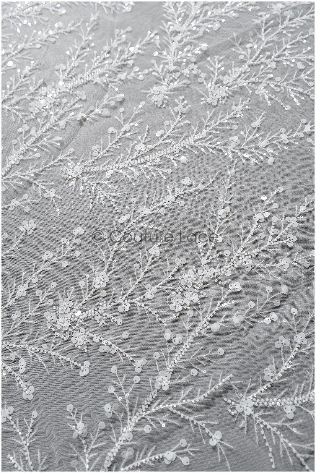 Perlen Spitzenstoff Off-White/ Couture Spitzenstoff/ Brautspitze/ Perlenspitze// L22-449