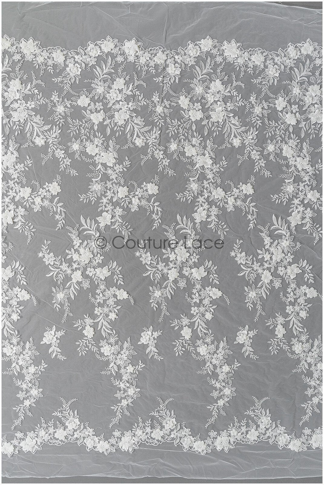 Wunderschöner 3D Blumen Spitzenstoff Off-White/ Braut Couture Spitzenstoff/ 3D Brautspitze mit Ästen & Blättern// L22-452