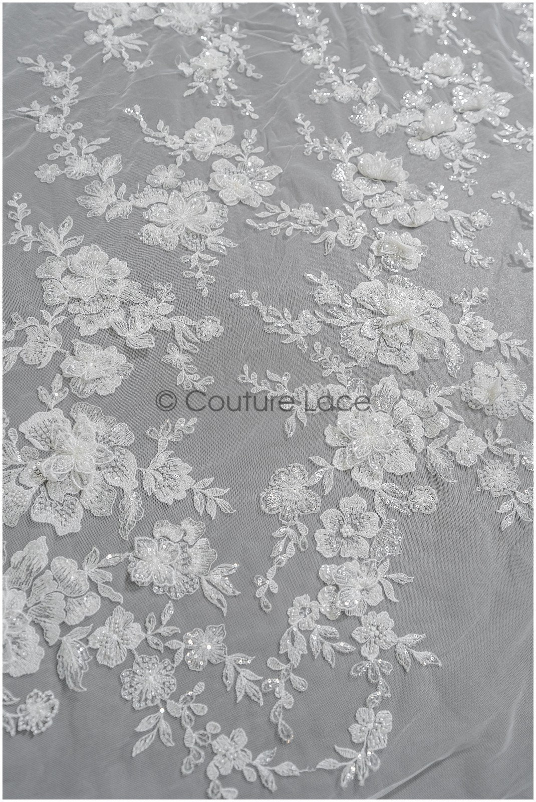 Wunderschöner 3D Blumen Spitzenstoff/ Braut Couture Spitzenstoff/ Spitzenstoff mit Perlen/ Brautspitze mit Ästen & Blättern// L22-460