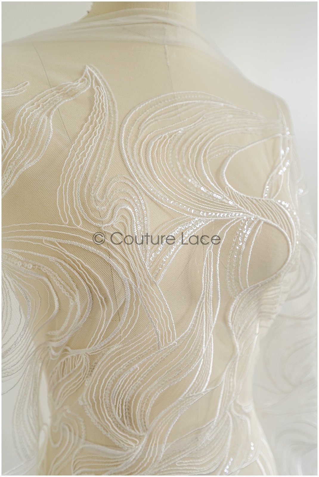 Wunderschöner Spitzenstoff mit Wellenmuster/ Couture Spitzenstoff Off-White/ Braut Wellenspitze// L22-464