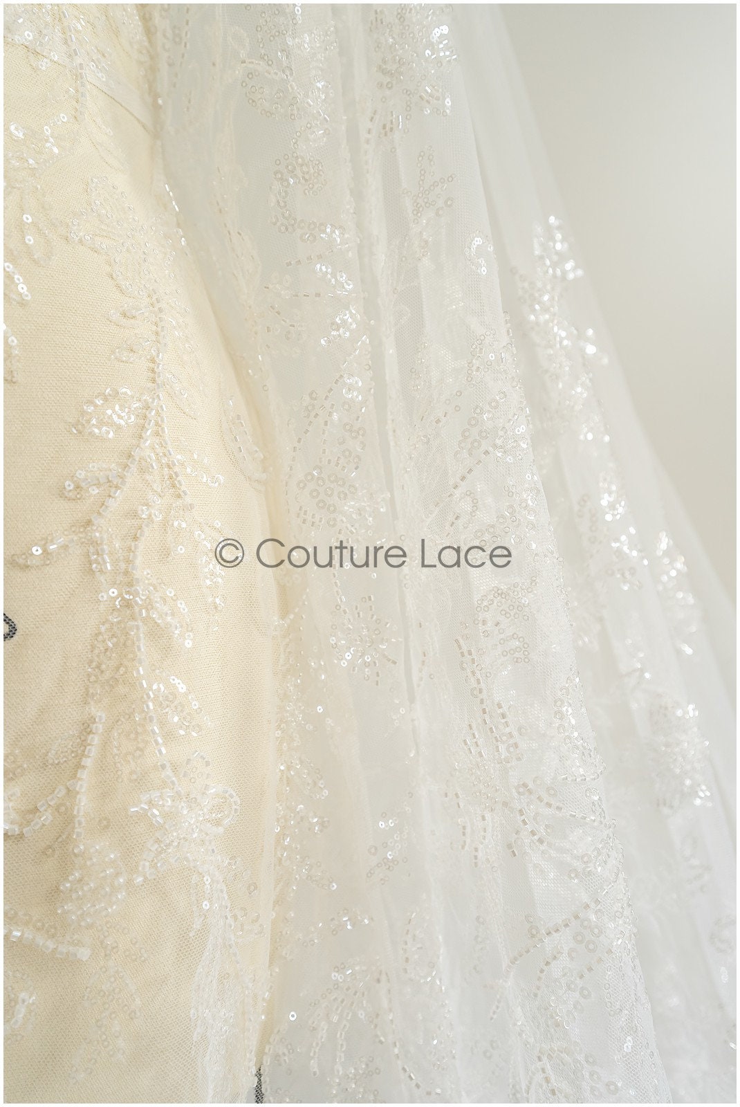 Perlen Spitzenstoff Off-White/ Couture Spitzenstoff mit Perlen & Pailletten/ Braut florale Spitze// L22-468