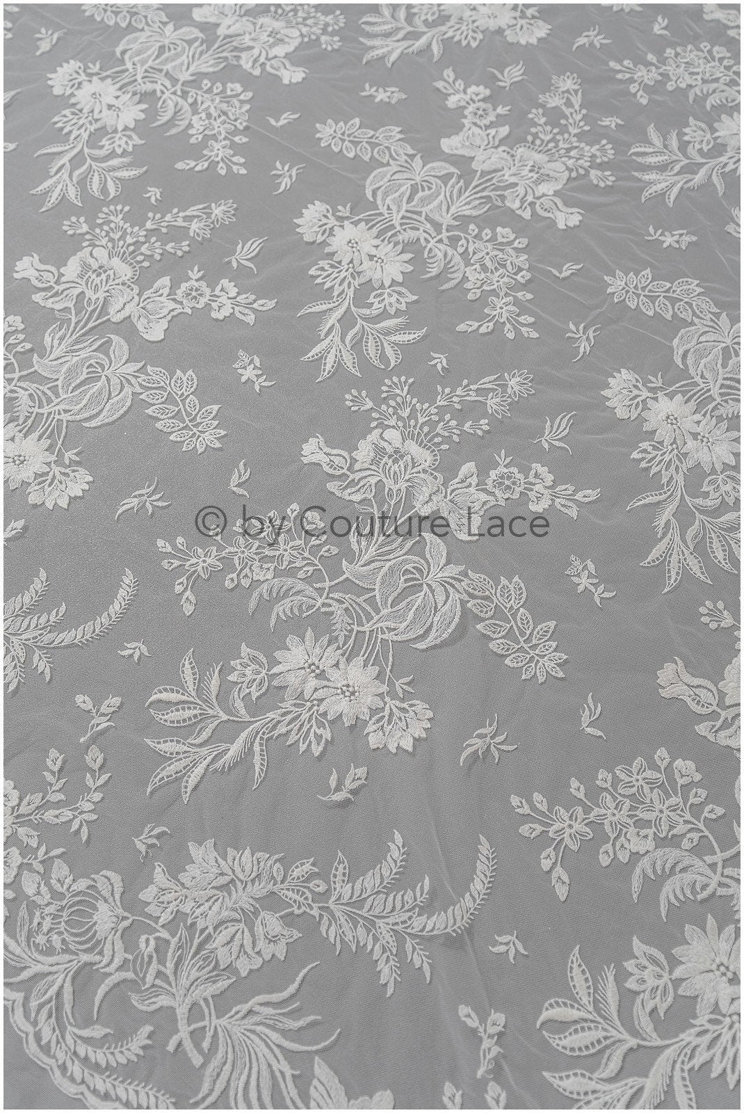 Romantischer Braut Spitzenstoff mit Blumenmuster/ florale Couture Spitze/ bestickte Braut Spitze// L22-498