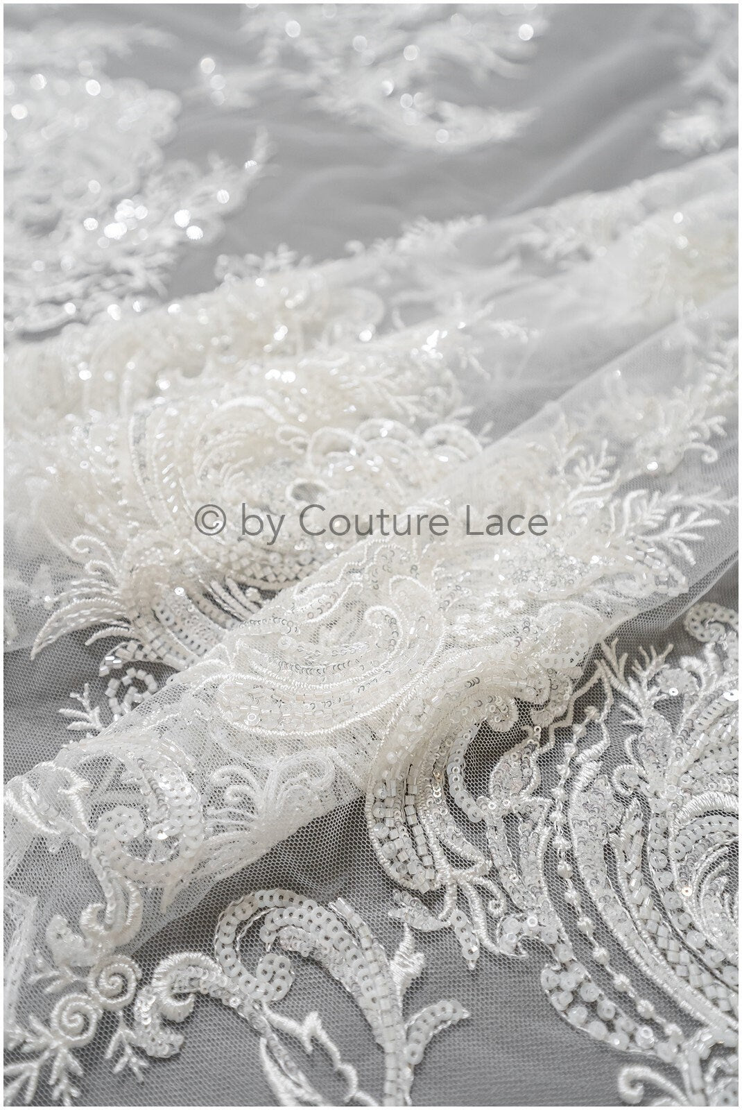 Schwerer Braut Perlenstoff Off-White/ Spitzenstoff mit Perlen & Pailletten/ Couture Spitzenstoff/ Brautspitzenstoff// L22-492
