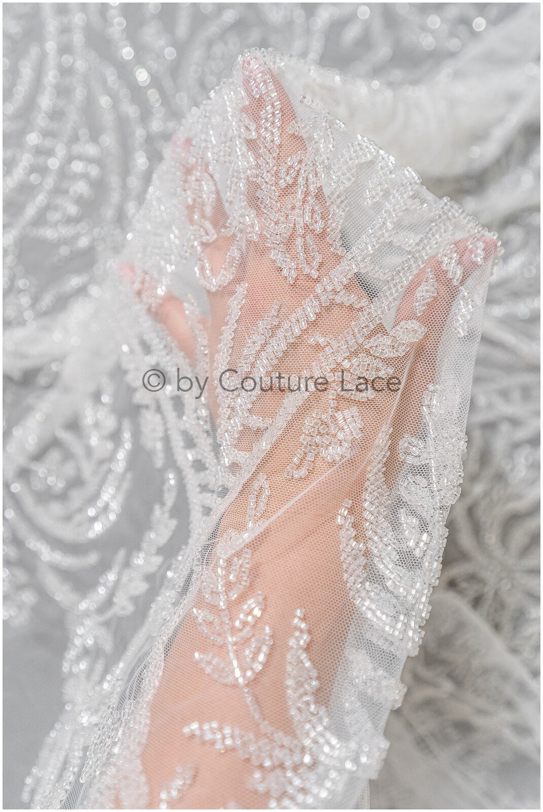 Schwerer Braut Spitzenstoff mit verschnörkelten Muster/ Perlenspitze Off-White/ Couture Spitzenstoff/ Brautspitze// L22-495