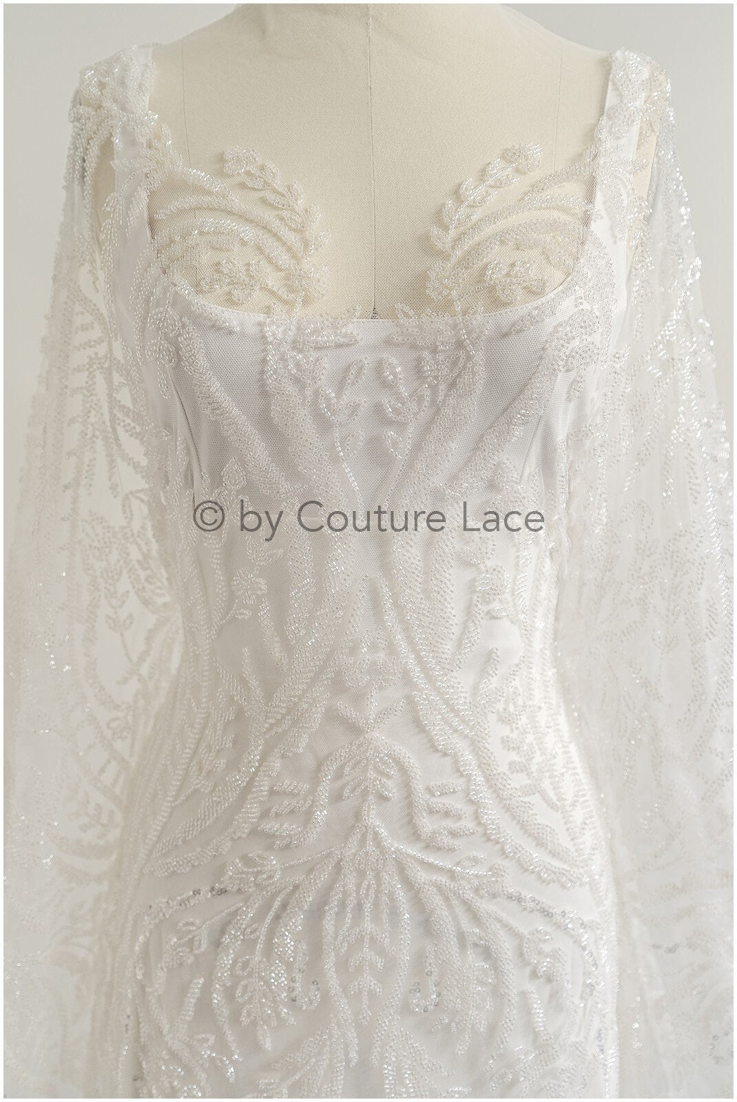 Schwerer Braut Spitzenstoff mit verschnörkelten Muster/ Perlenspitze Off-White/ Couture Spitzenstoff/ Brautspitze// L22-495