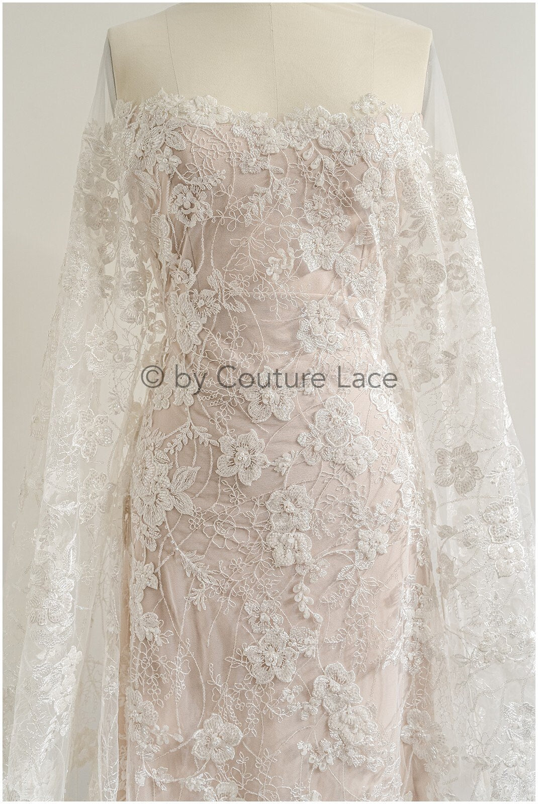 Schwerer Perlen Spitzenstoff Off-White/ Couture Spitzenstoff mit Blumen/ Braut Designer Spitze// L22-505