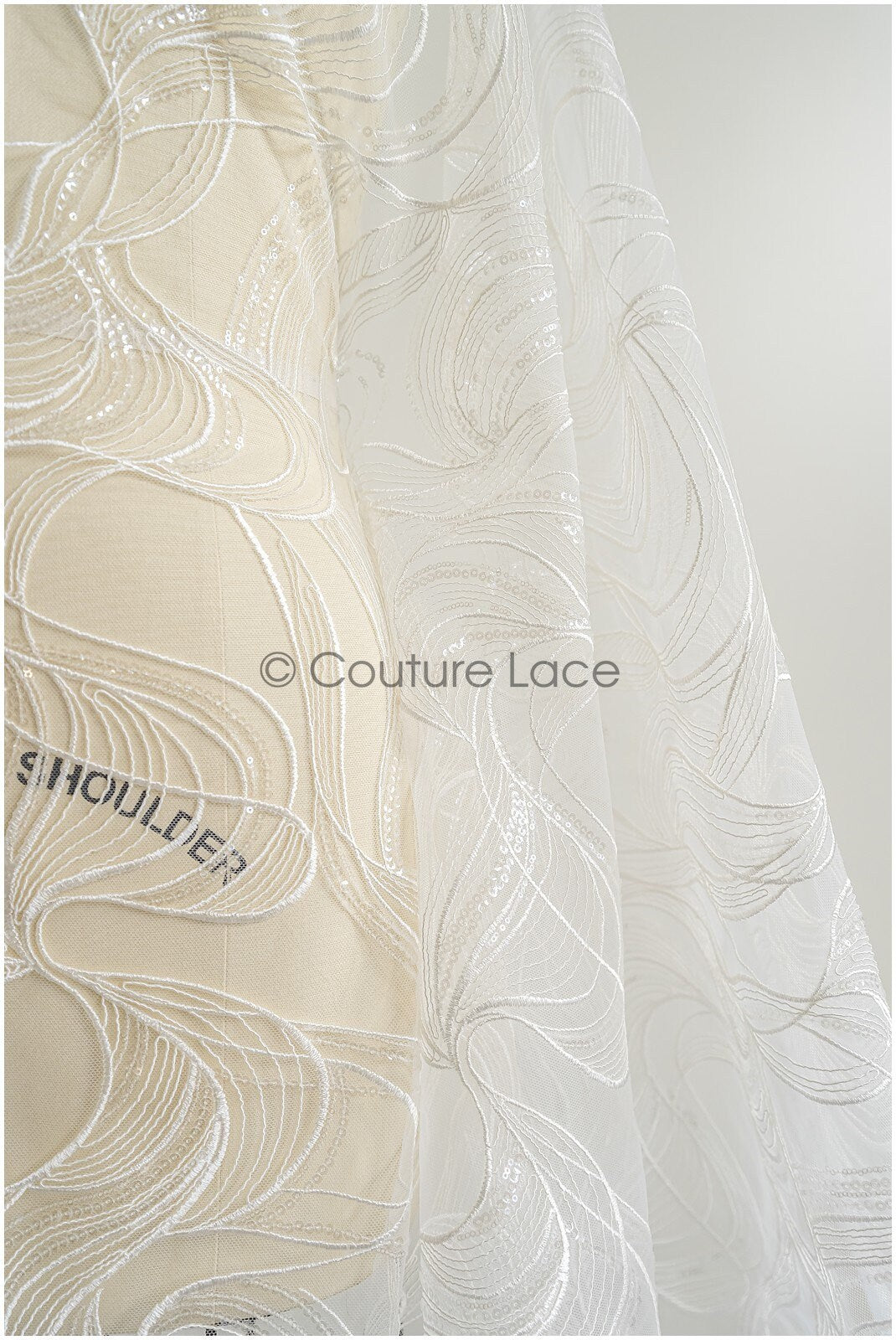 Wunderschöner Spitzenstoff mit Wellenmuster/ Couture Spitzenstoff Off-White/ Braut Wellenspitze// L22-464