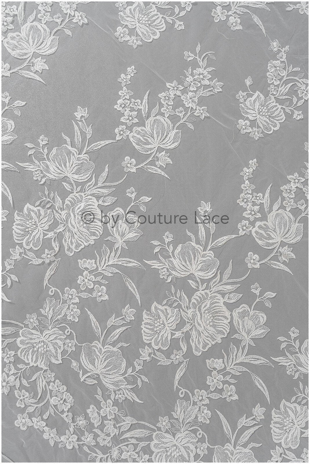 Romantischer Braut Spitzenstoff/ Blumen Spitze Off-White/ floraler Couture Spitzenstoff/ bestickte Spitze// L22-497