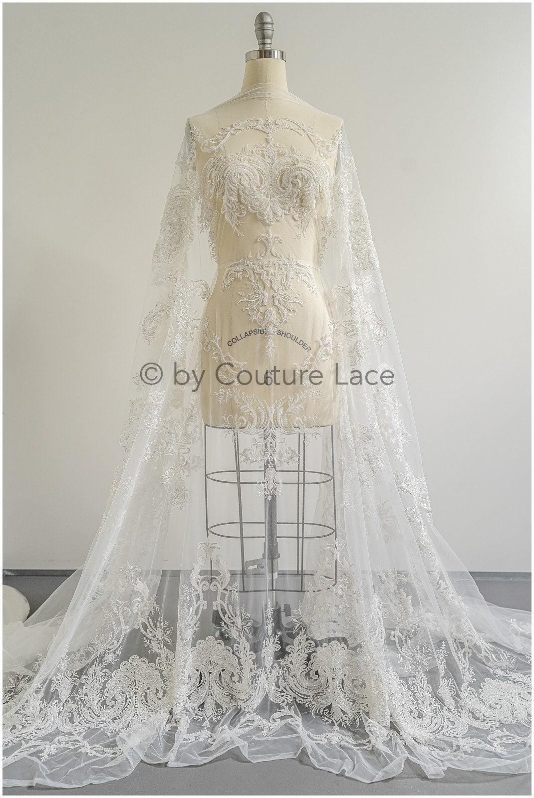 Schwerer Braut Perlenstoff Off-White/ Spitzenstoff mit Perlen & Pailletten/ Couture Spitzenstoff/ Brautspitzenstoff// L22-492