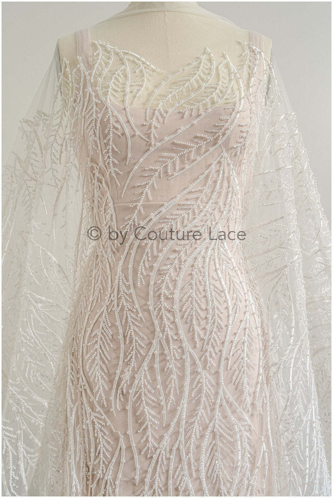 Perlen Spitzenstoff Off-White/ Couture Spitzenstoff/ Braut Spitzenstoff/ Perlen Spitze// L22-509
