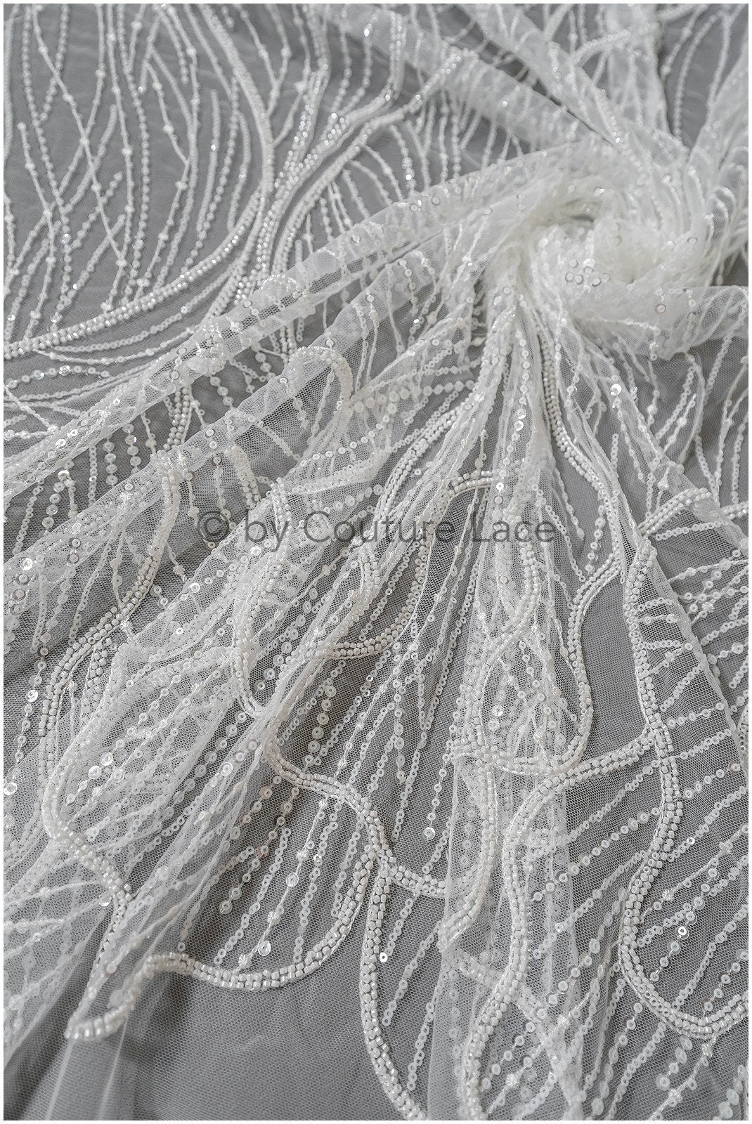 Perlen Spitzenstoff Off-White/ Brautkleid Spitze/ Couture Spitzenstoff/ Perlen Spitze// L22-513