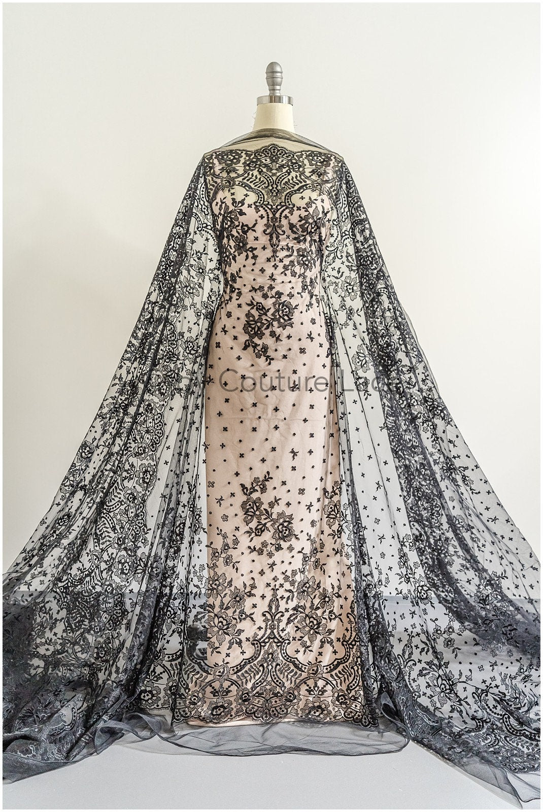 Abendkleid Spitze Stoff/ schwarze Spitze/ florale Abendkleider Spitze/ schwarze Couture Spitze// L22-240BLK