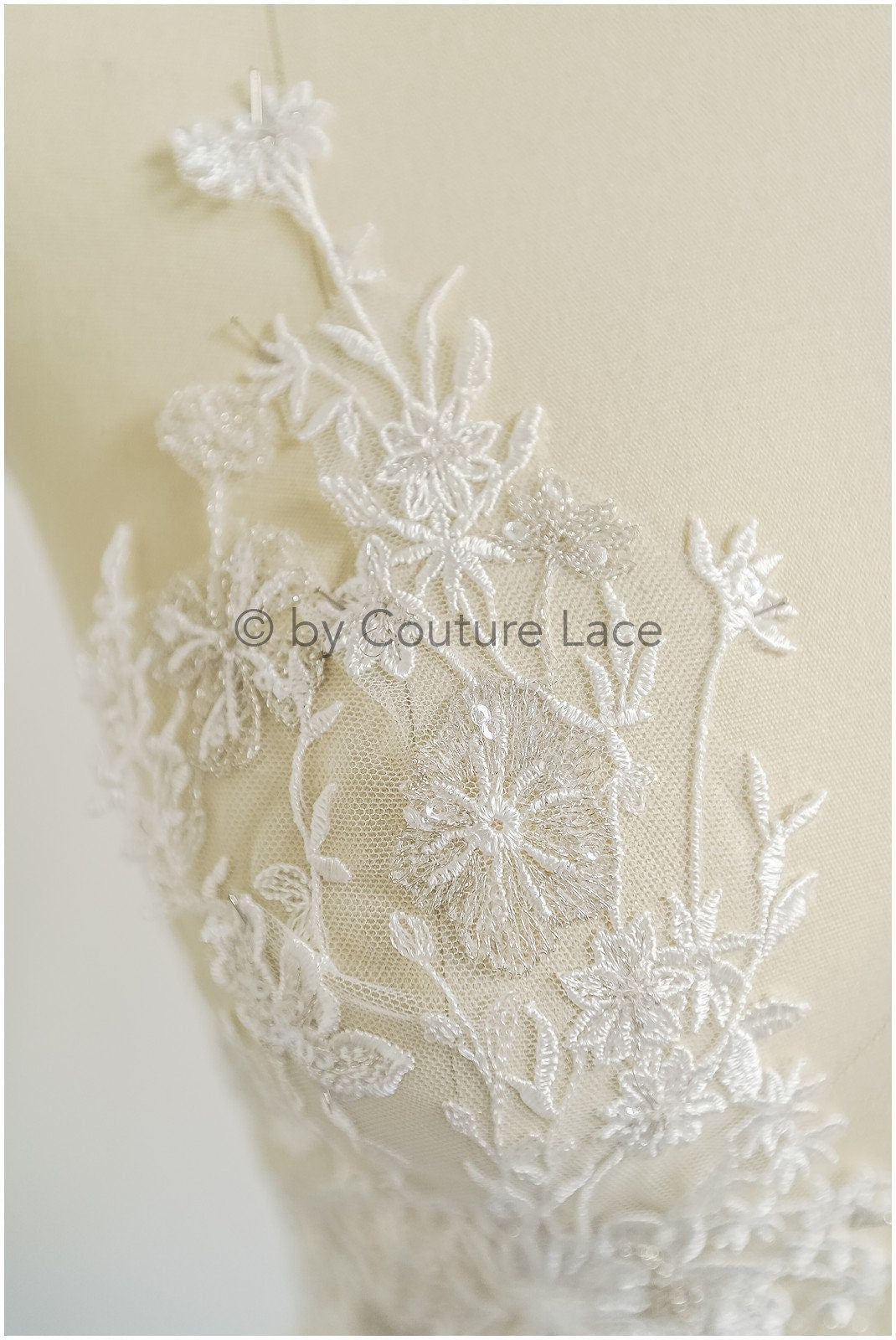 romantischer Wildblumen-Aufnäher/ Silberweiße Blumen Applikation/ Brautkleid Spitze Applikation/ Brautblumen Applikation// A23-315