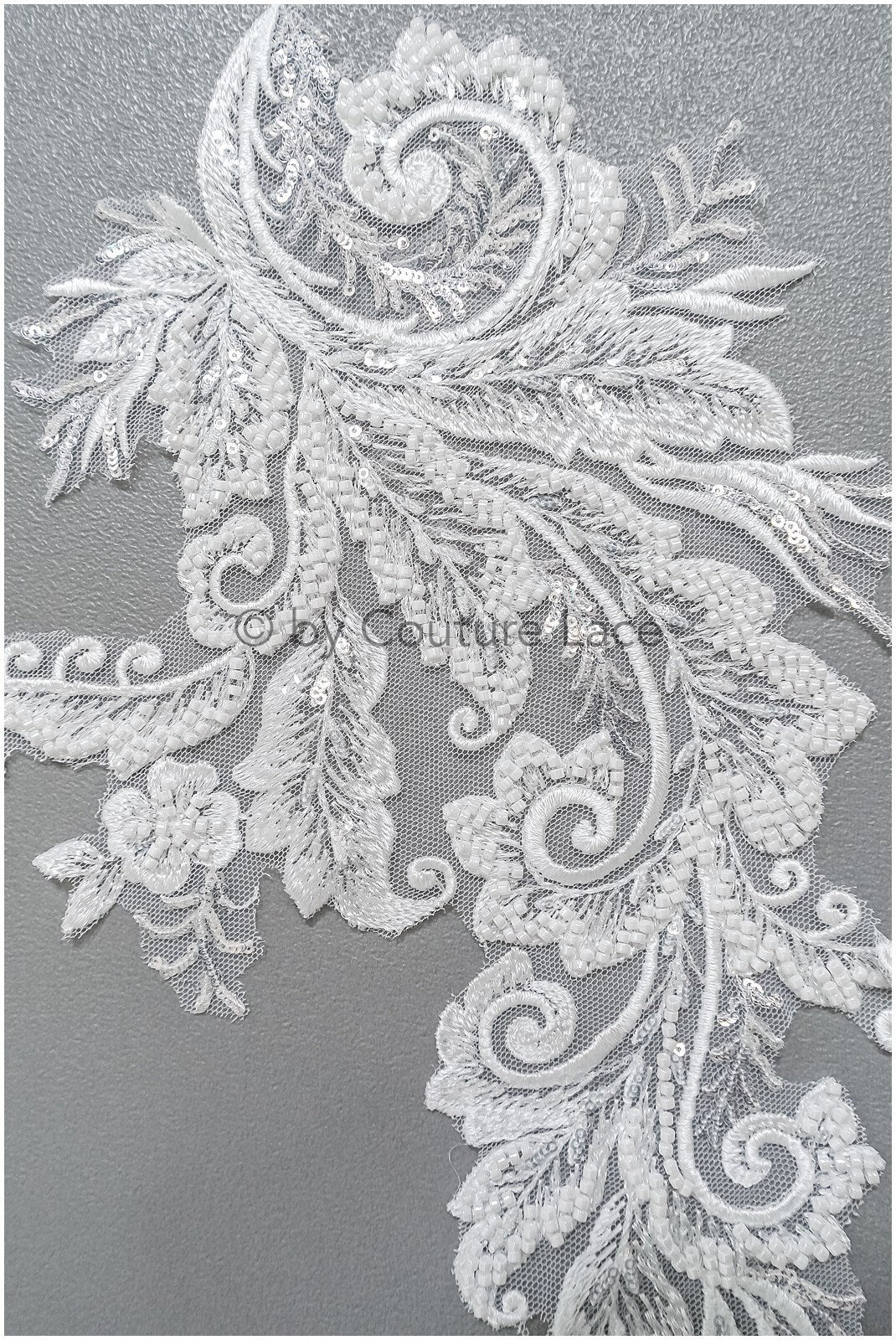 Schwerer Perlen Aufnäher/ Perlenblumen Applikation/ Brautkleid Spitze Applikation/ Brautblatt Patch Applikation// A23-289