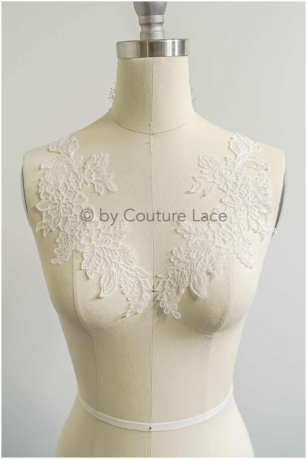 filigree wildflower lace patch/ off-white flower applique/ wedding dress lace applique/ bridal flower applique// A23-306/