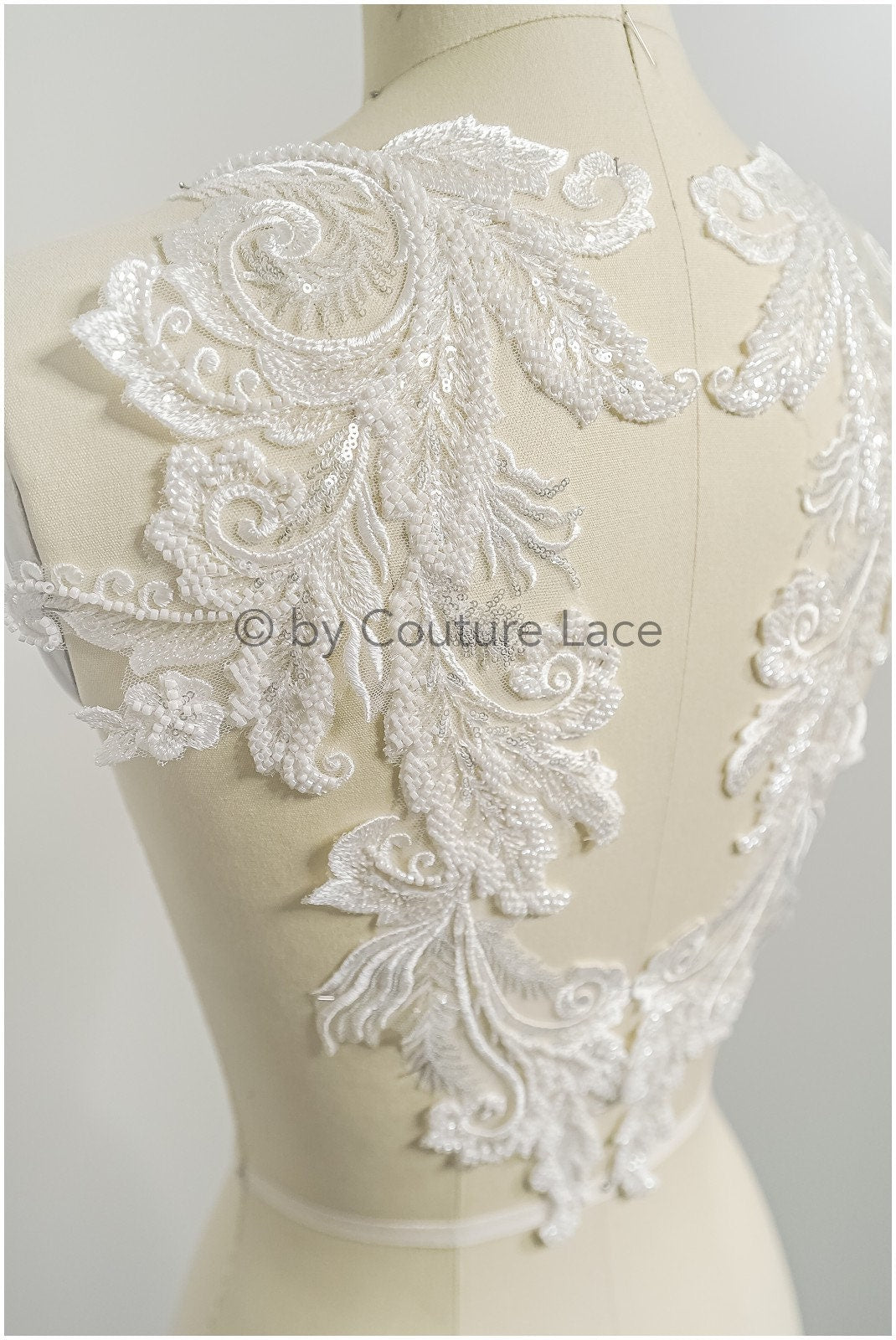 Schwerer Perlen Aufnäher/ Perlenblumen Applikation/ Brautkleid Spitze Applikation/ Brautblatt Patch Applikation// A23-290