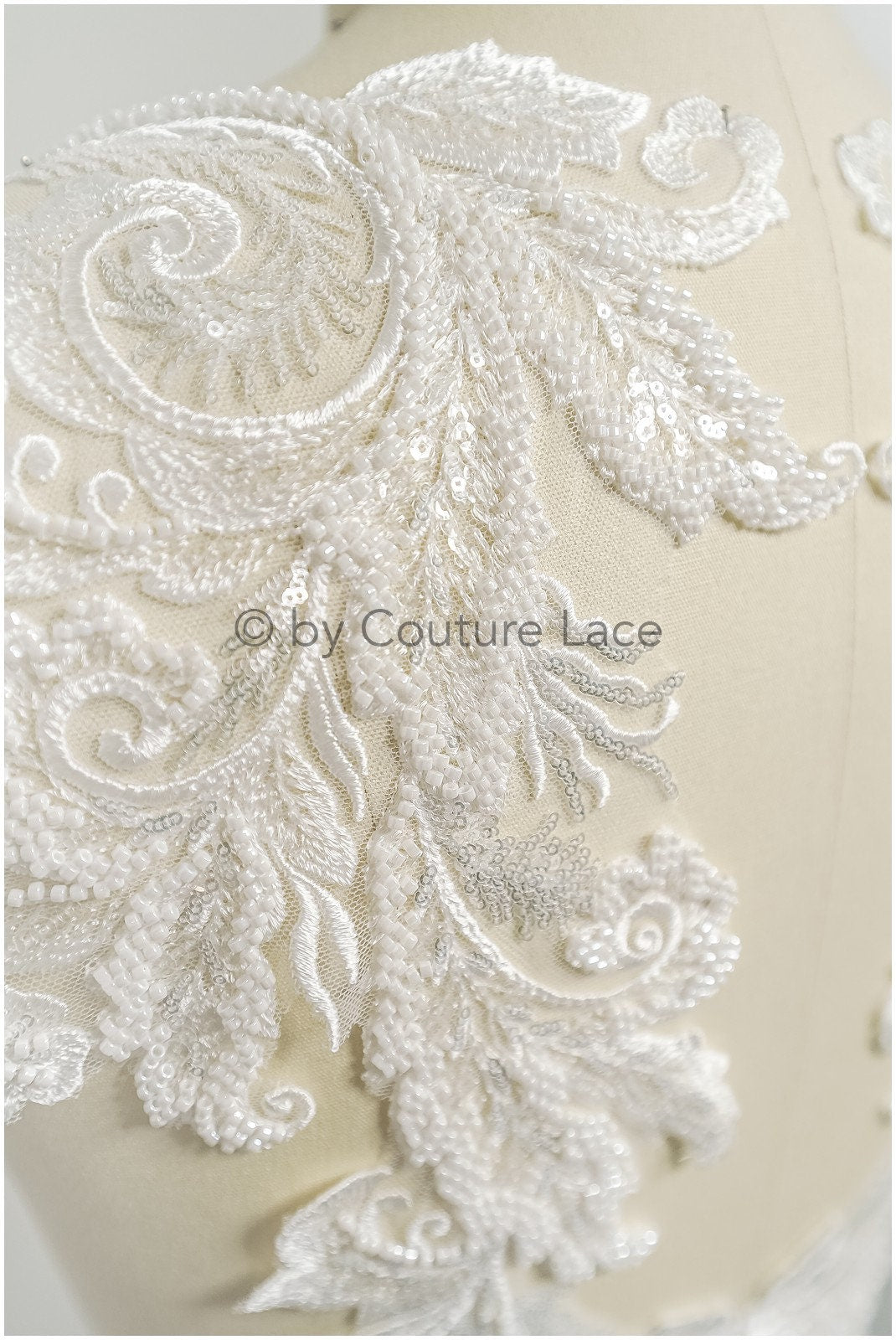 Schwerer Perlen Aufnäher/ Perlenblumen Applikation/ Brautkleid Spitze Applikation/ Brautblatt Patch Applikation// A23-290