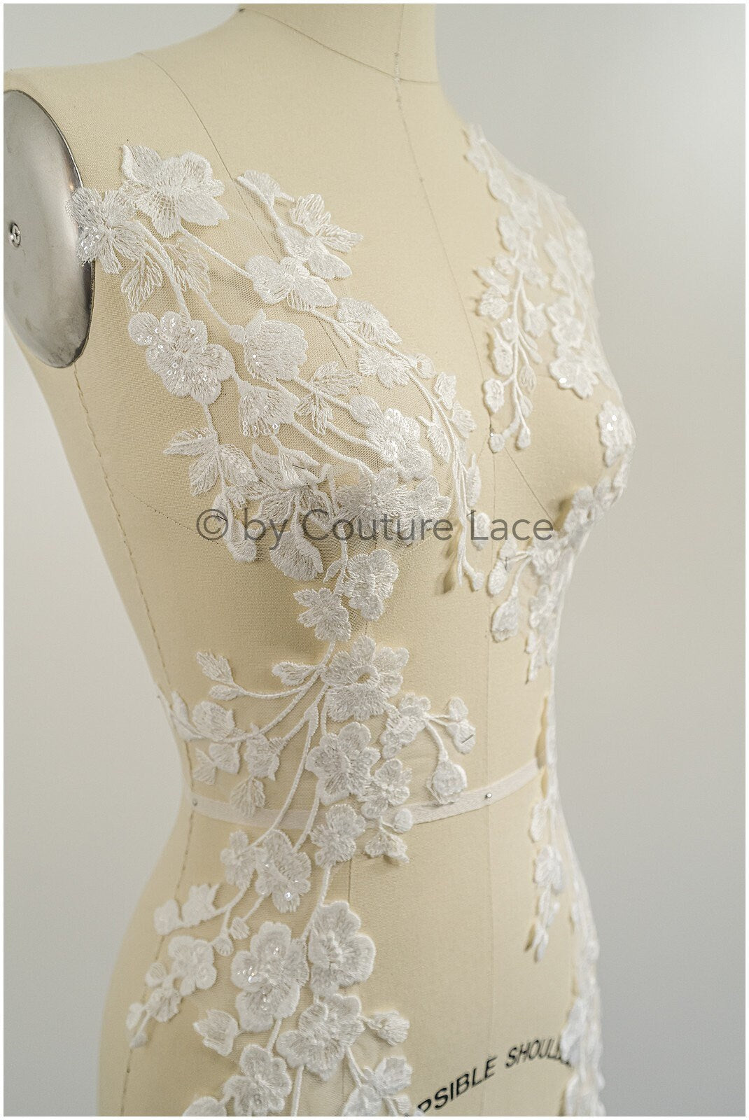Romantisches verziertes Spitzen Aufnäher/ weiße Verzierung Blumen Applikation/ Hochzeitskleid Spitzen Applikation/ Braut verziertes Muster Applikation / A23-317