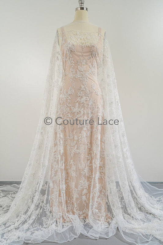 Wunderschöner Perlen Spitzen Stoff/ Couture Spitzenstoff mit Perlen & Pailletten/ romantische Perlen Braut Spitze// L23-019