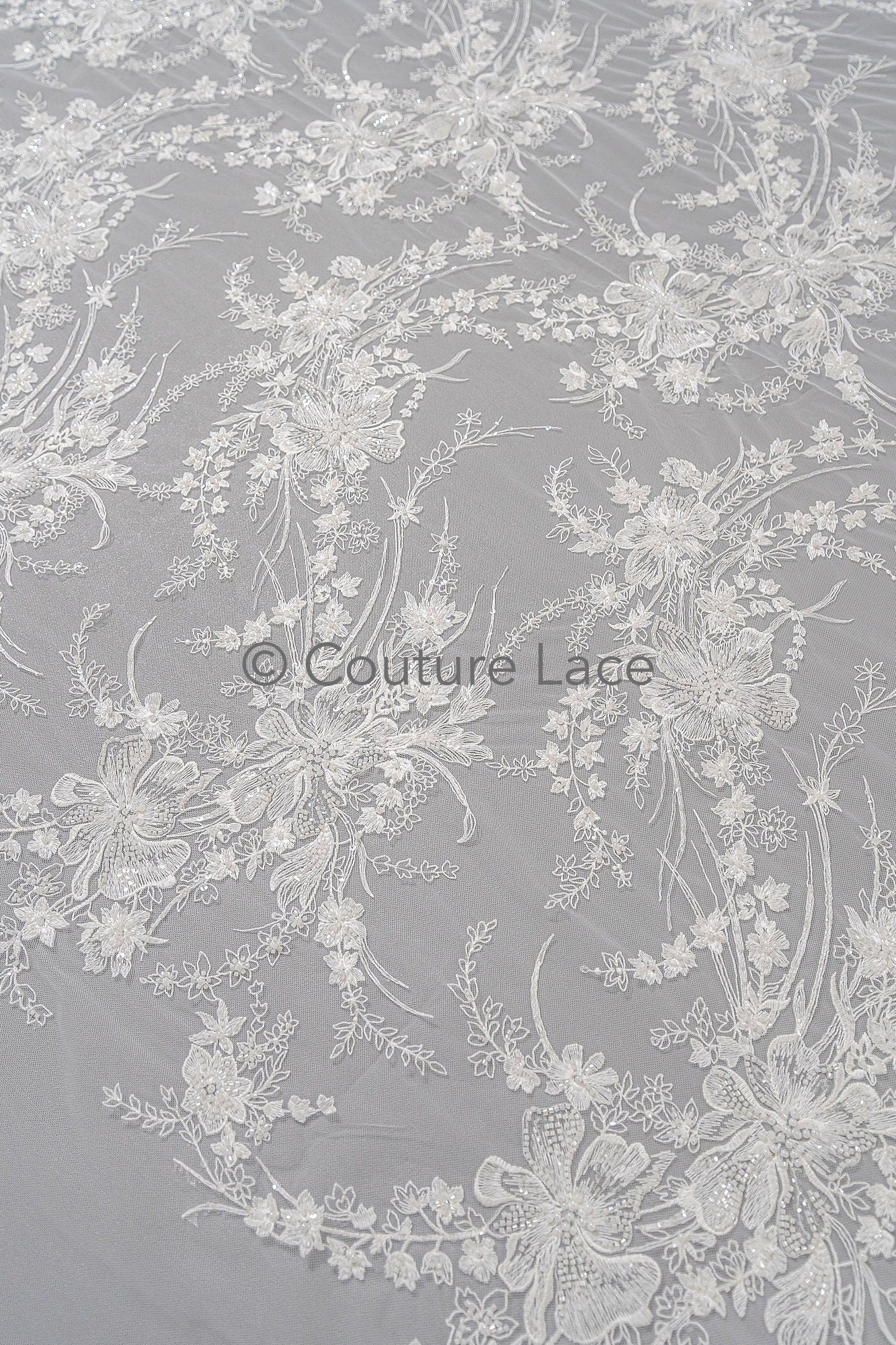 Perlen Spitzenstoff Off-White/ Couture Spitze Stoff/ Brautspitze Stoff mit Perlen/ Perlenspitze// L23-023