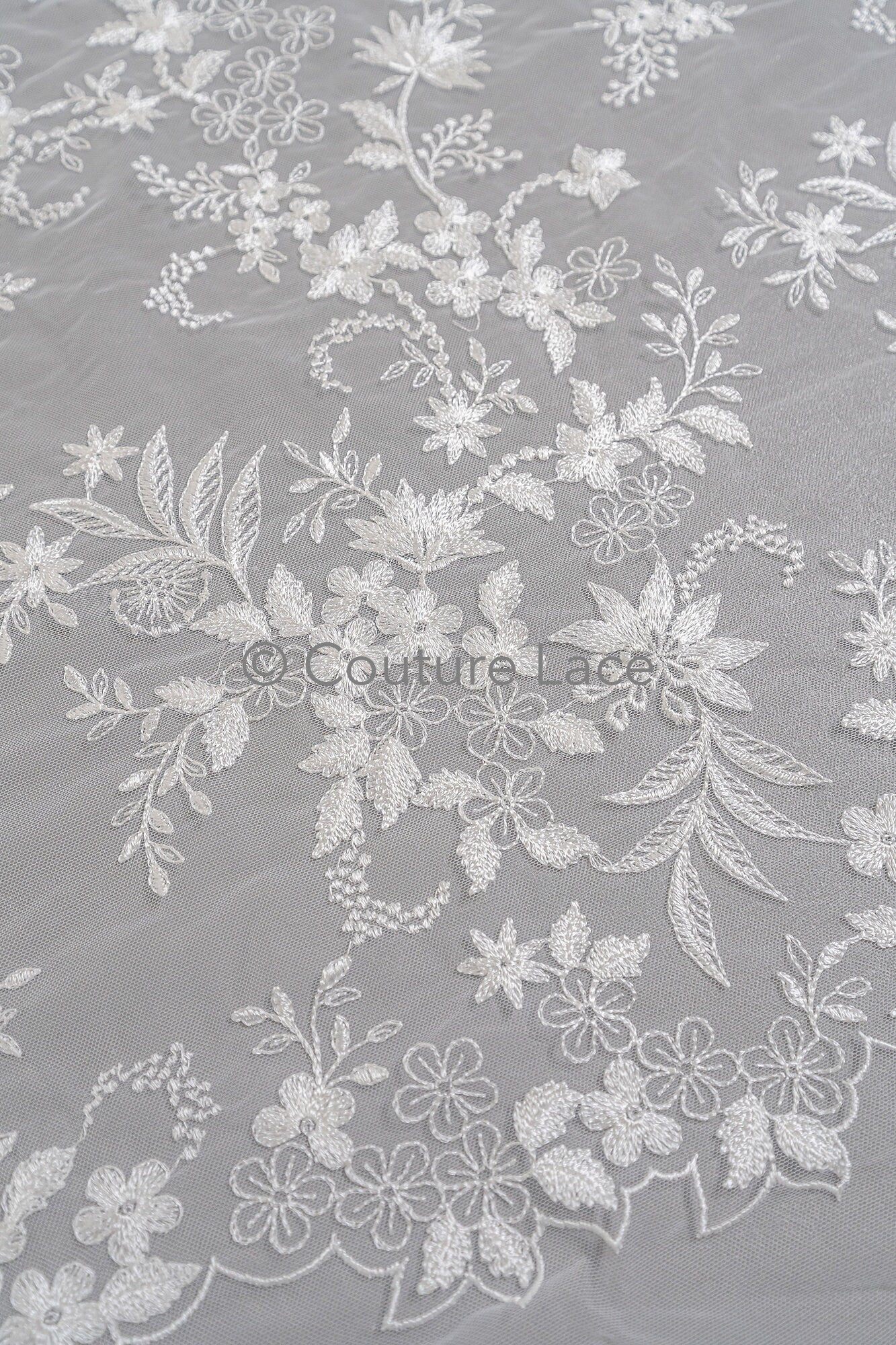 Blumen Braut Spitze Off-White/ Brautspitze Stoff/ Blumen Hochzeit Spitze/ Couture Spitze// L23-028B