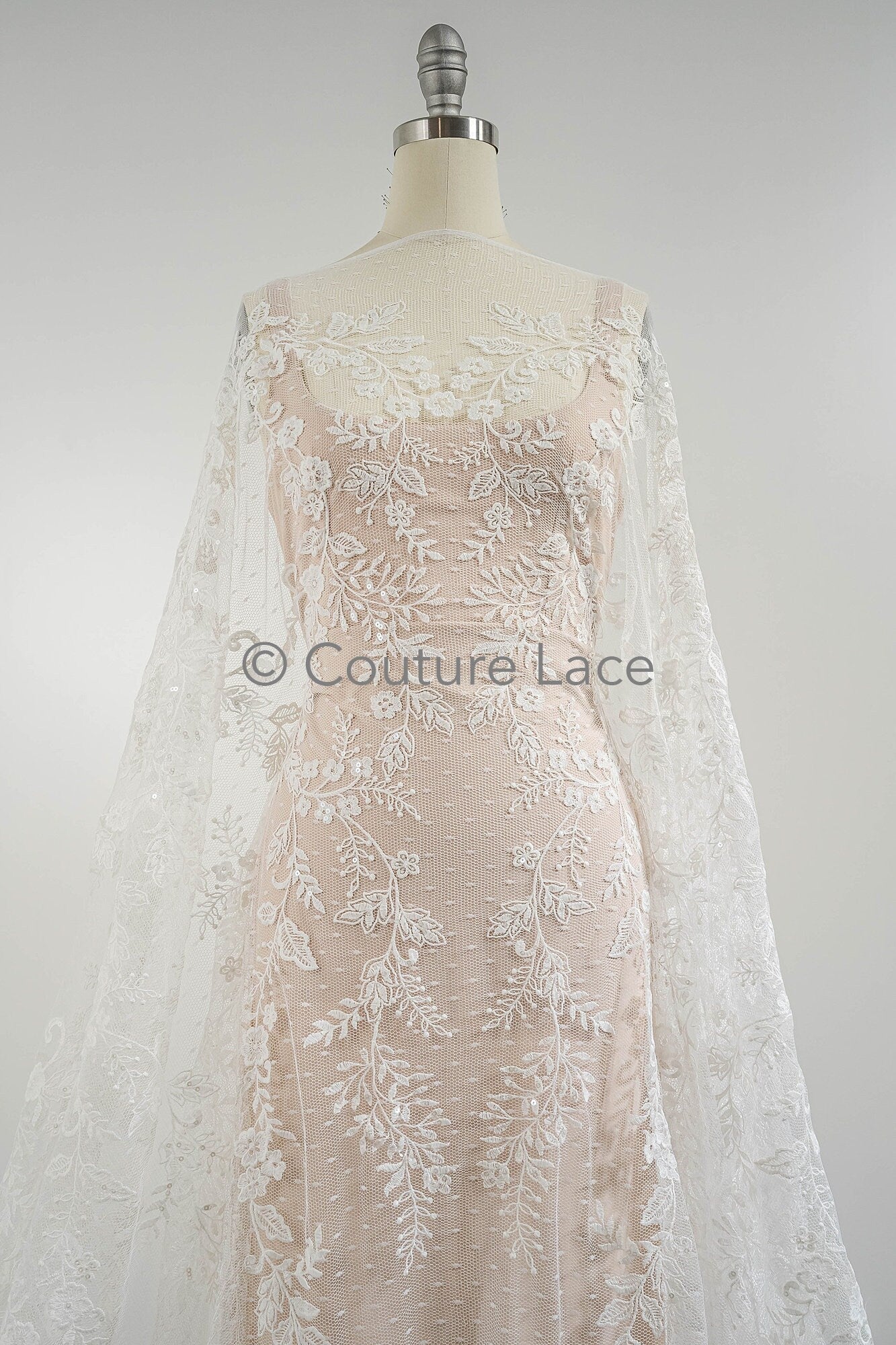 Blumen Braut Spitze Off-White/ Brautspitze mit Pailletten/ Blumen Hochzeit Spitze/ Couture Spitze// L23-548
