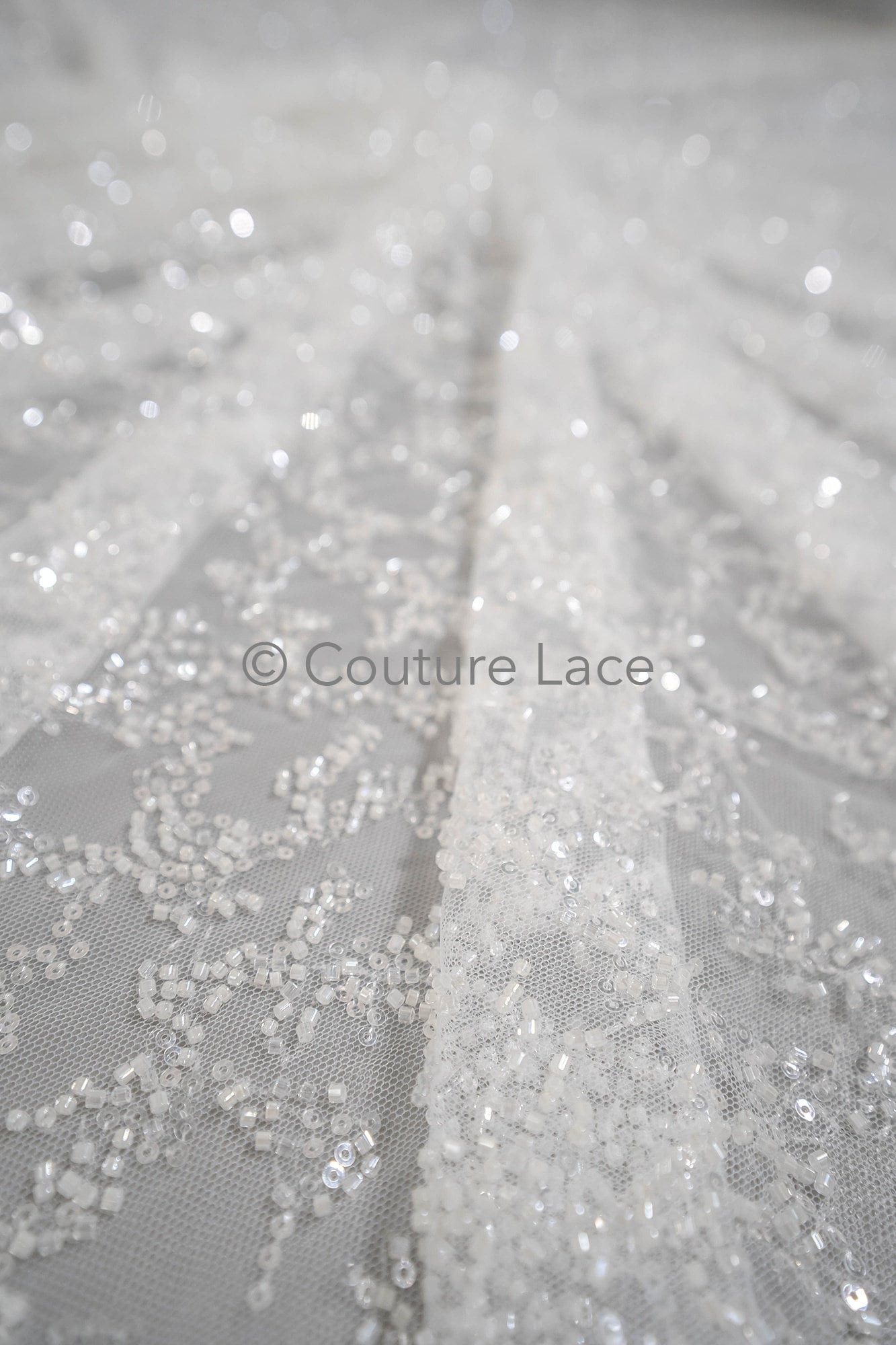 Couture Spitzenstoff Off-White/ Perlen Spitzenstoff/ Spitze mit Perlen/ Brautspitze Stoff// L23-557