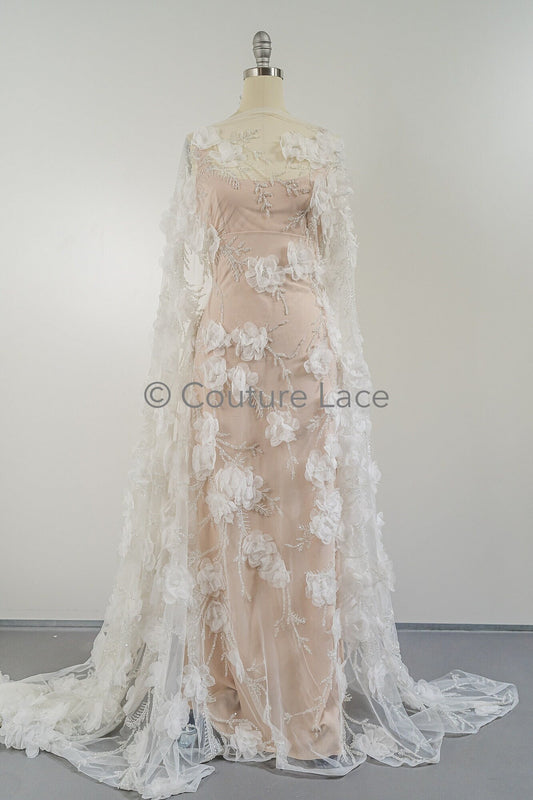 3D Blumen Spitzenstoff Off-White/ Braut Spitzenstoff/ romantischer Spitzenstoff mit 3D Blumen/ Hochzeit Spitzenstoff mit Perlen// L23-563