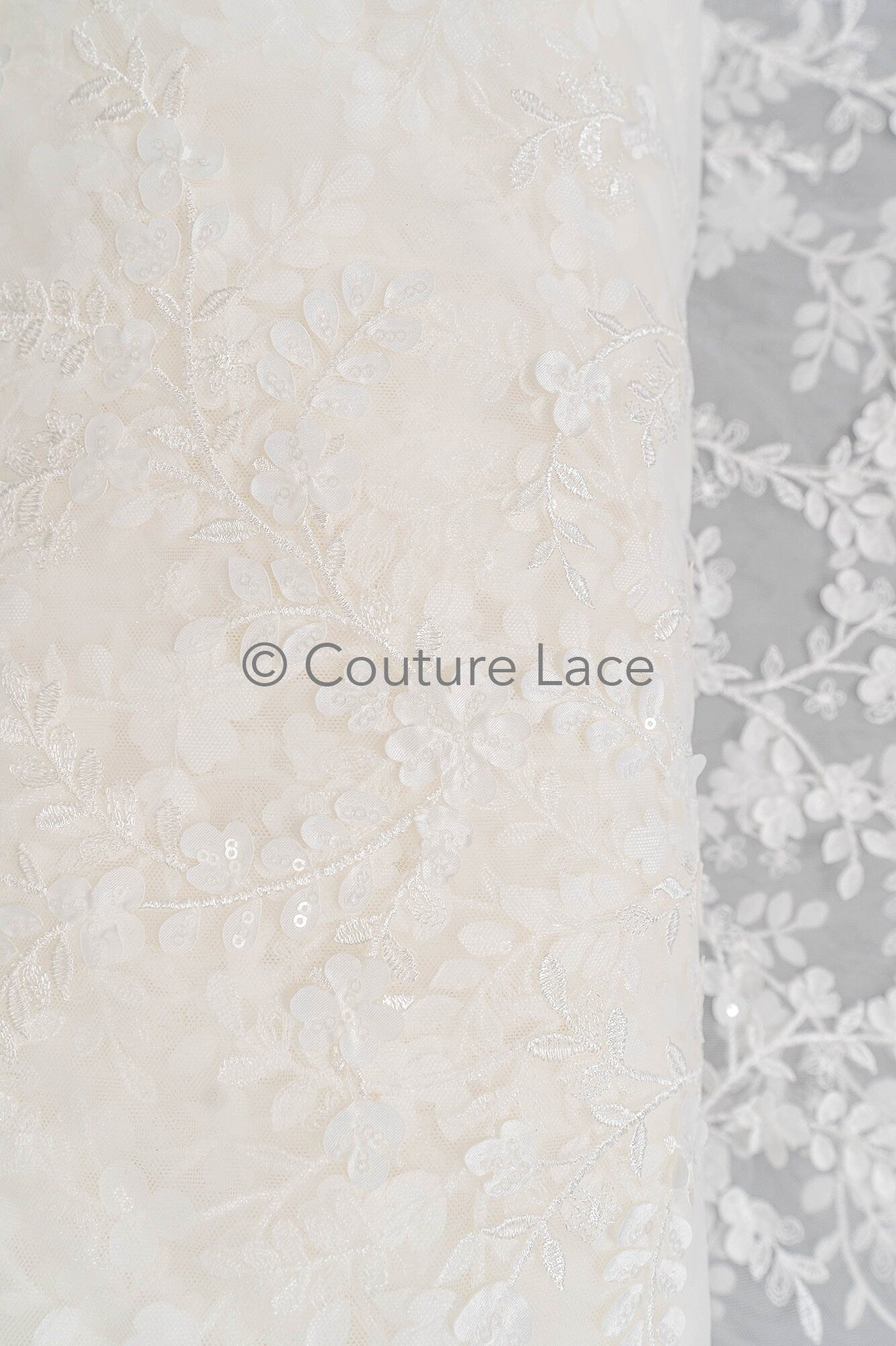 3D Blumen Spitzenstoff/ Braut Spitzenstoff Off-White/ romantischer Blumen Spitzenstoff mit Perlen/ Hochzeit Spitzenstoff// L23-573