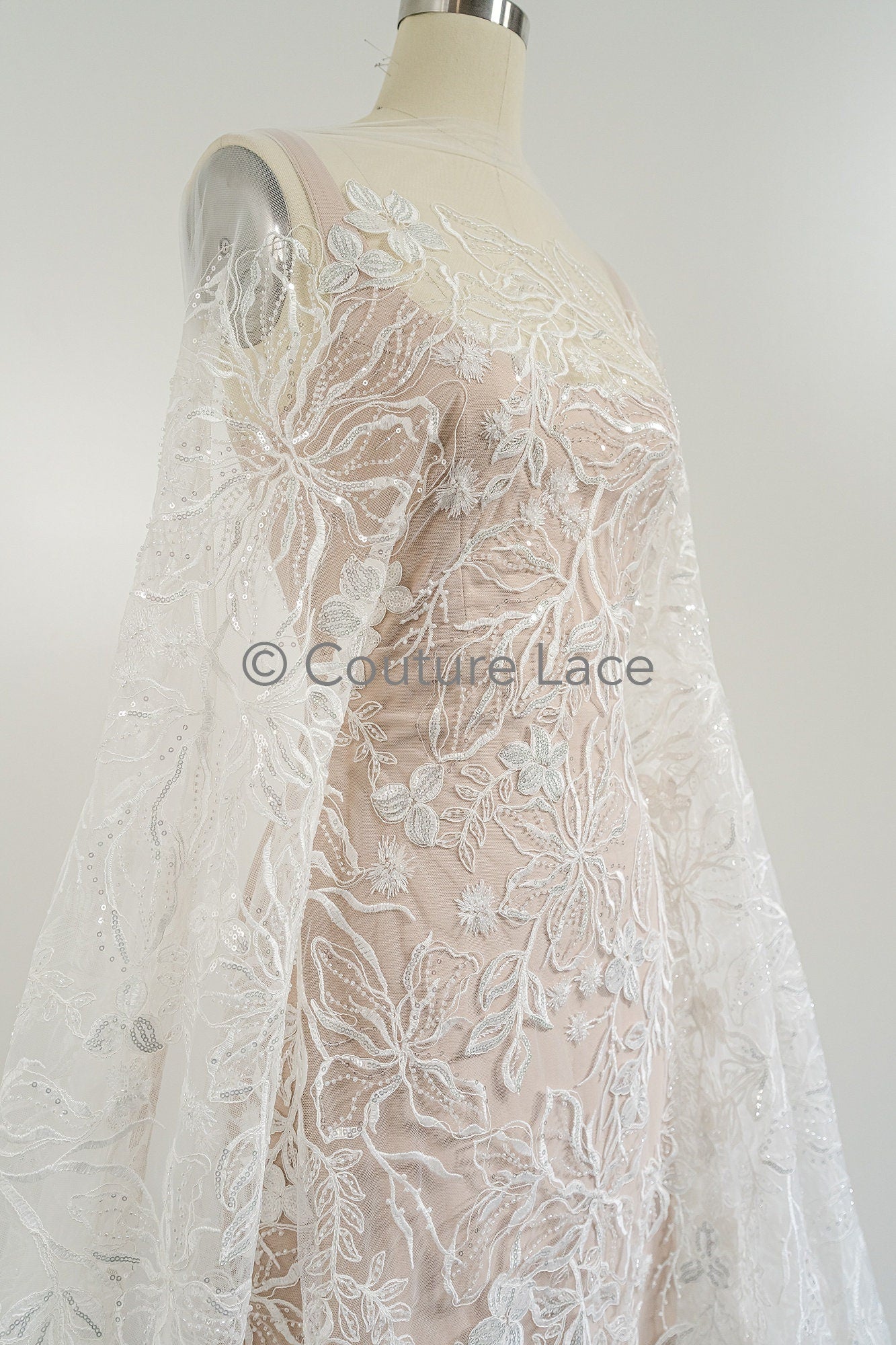 Perlen Spitzenstoff Off-White/ Couture Spitzenstoff/ Braut Spitzenstoff/ Perlen Spitze// L23-041