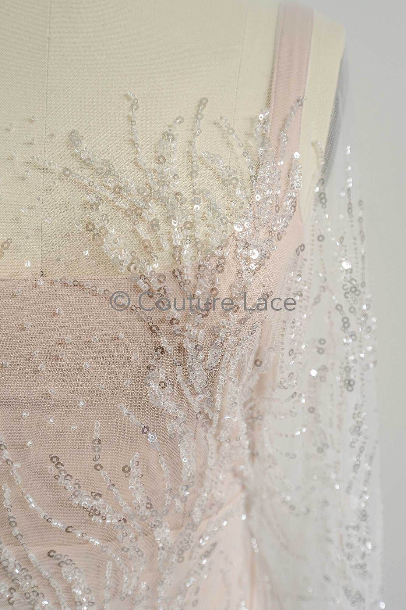 Perlen Spitzenstoff Off-White/ Perlen Brautkleid Spitze/ Couture Spitze mit Perlen/ Perlen Spitze// L23-544