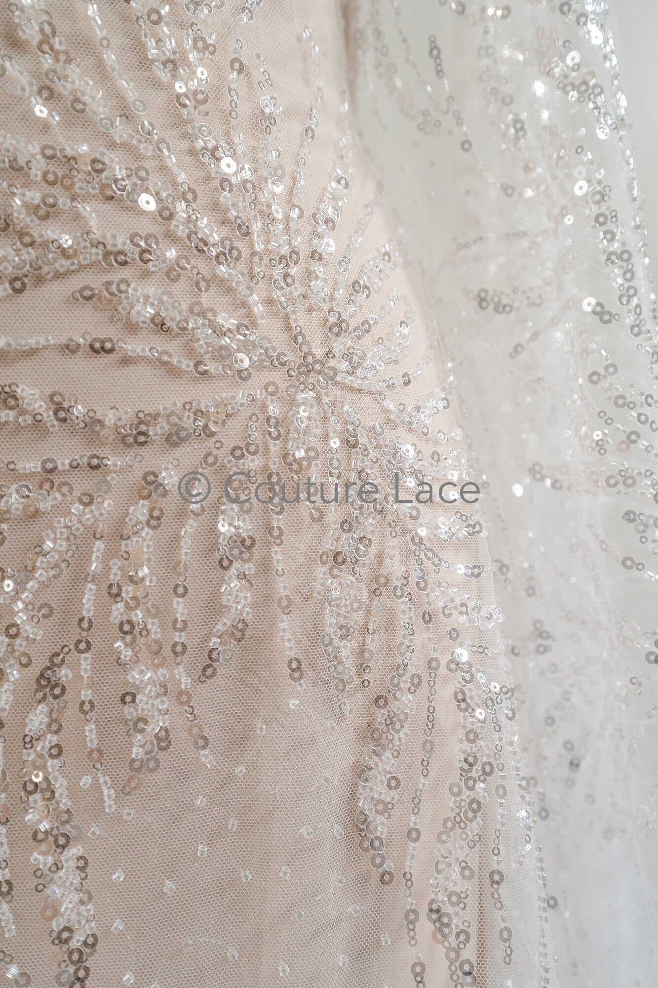 Perlen Spitzenstoff Off-White/ Perlen Brautkleid Spitze/ Couture Spitze mit Perlen/ Perlen Spitze// L23-544