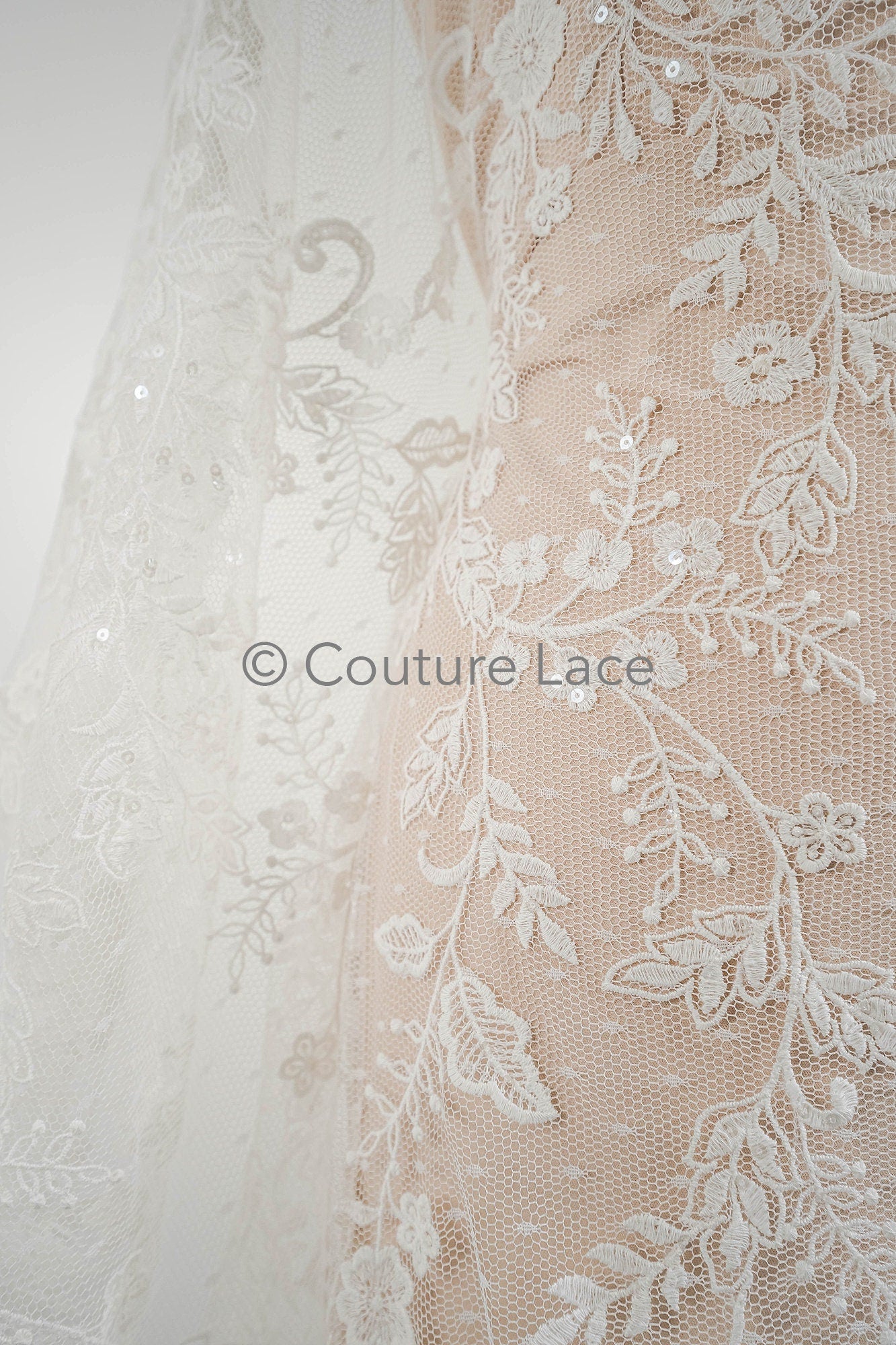 Blumen Braut Spitze Off-White/ Brautspitze mit Pailletten/ Blumen Hochzeit Spitze/ Couture Spitze// L23-548