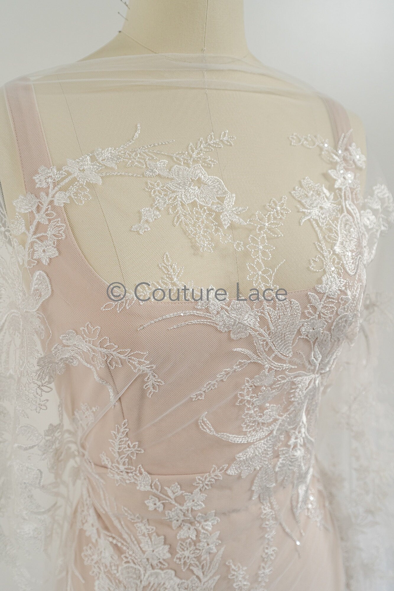 Blumen Braut Spitze Off-White/ florale Brautspitze/ Blumen Hochzeit Spitze/ Couture Spitze// L23-551