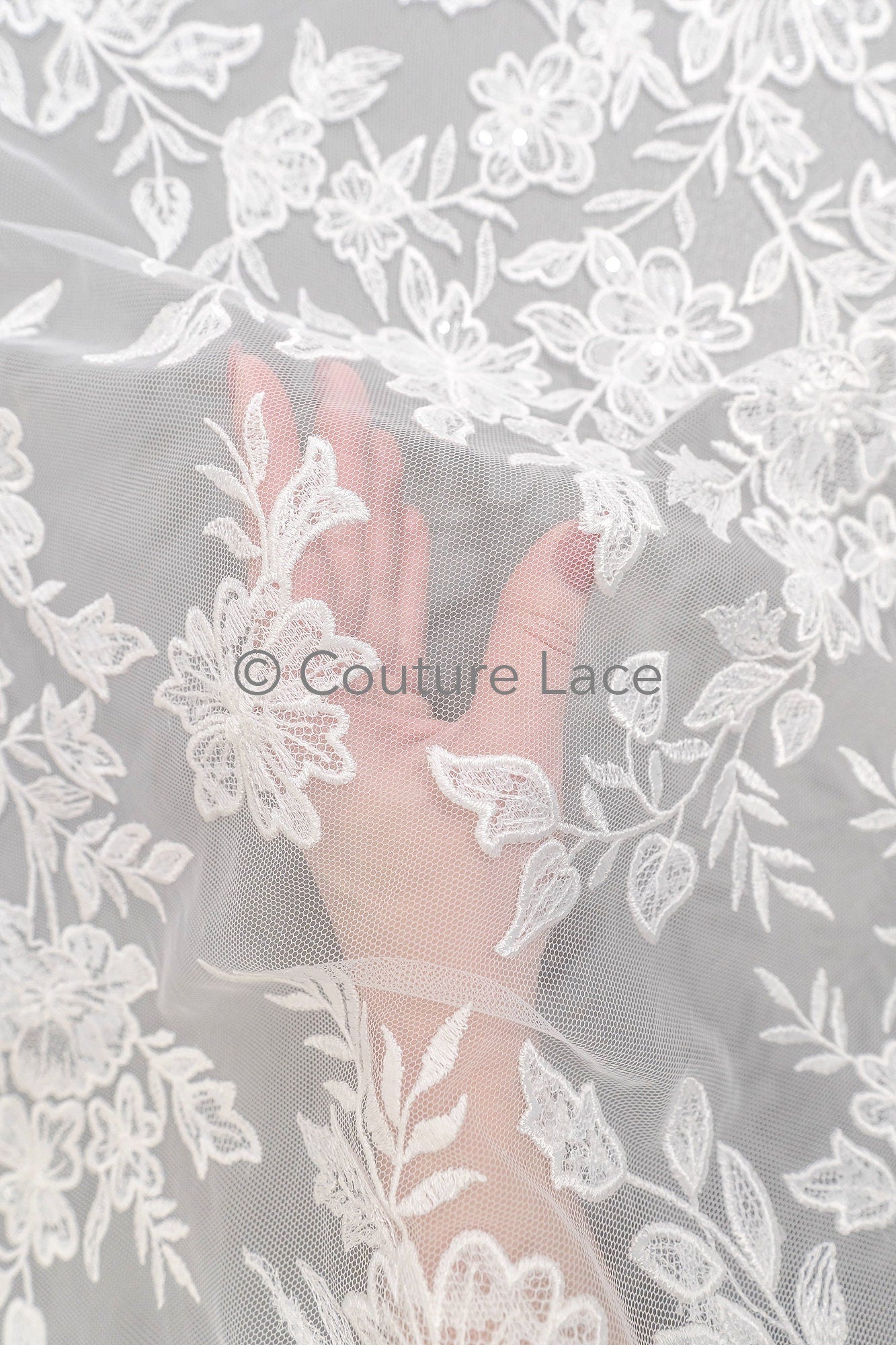 Blumen Spitze Off-White/ romantische Braut Spitze/ französische Brautspitze/ florale Braut Spitze// L23-593