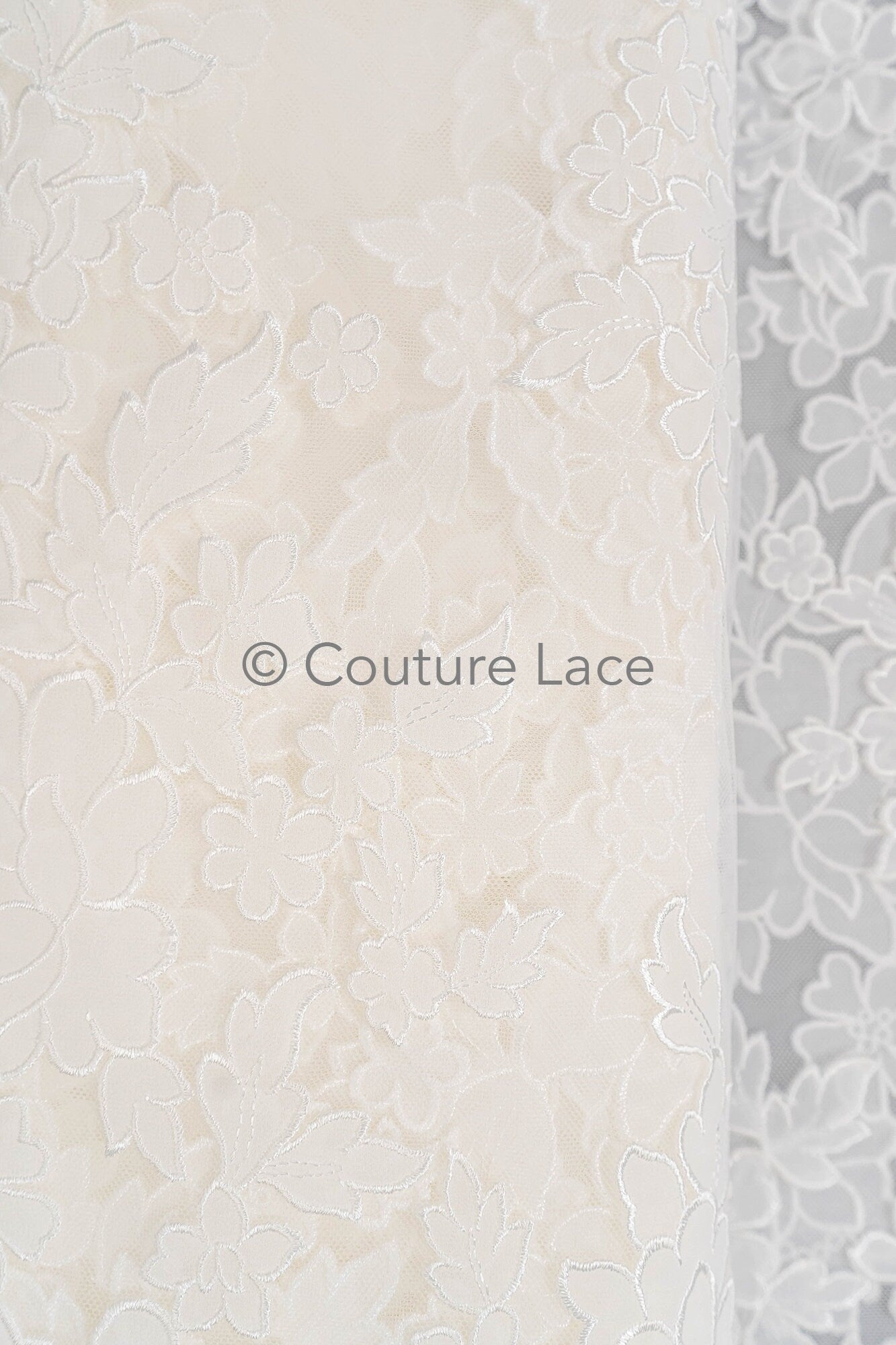 Blumen Braut Spitze Off-White/ Brautspitze mit Blumen/ Blumen Hochzeit Spitze/ Couture Spitze// L23-590