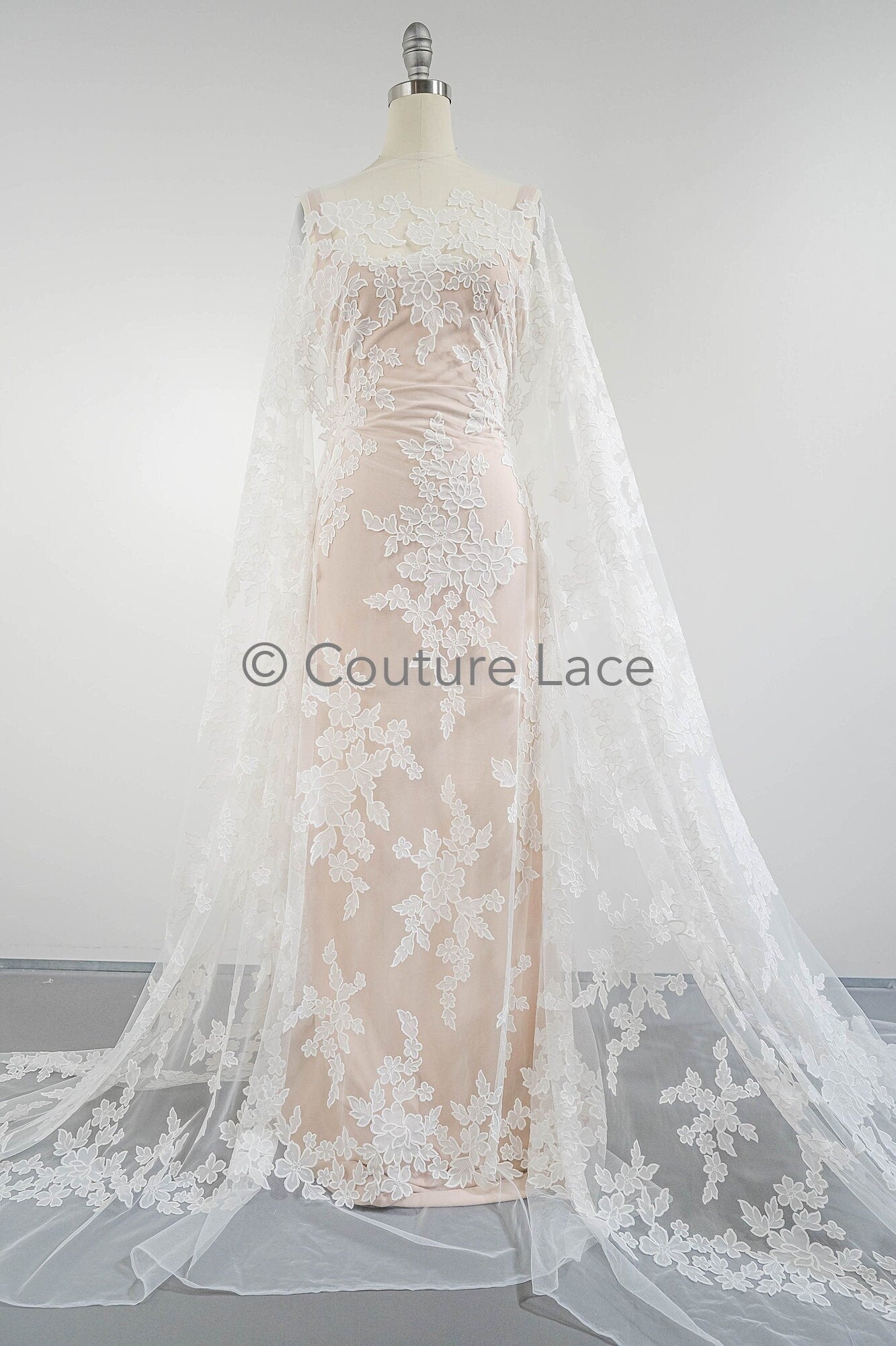 Blumen Braut Spitze Off-White/ Brautspitze mit Blumen/ Blumen Hochzeit Spitze/ Couture Spitze// L23-590