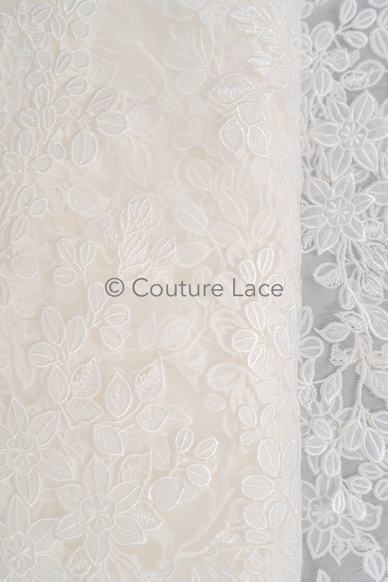 Blumen Braut Spitze Off-White/ Brautspitze mit Blumen/ Hochzeit Spitze/ Couture Spitze// L23-591
