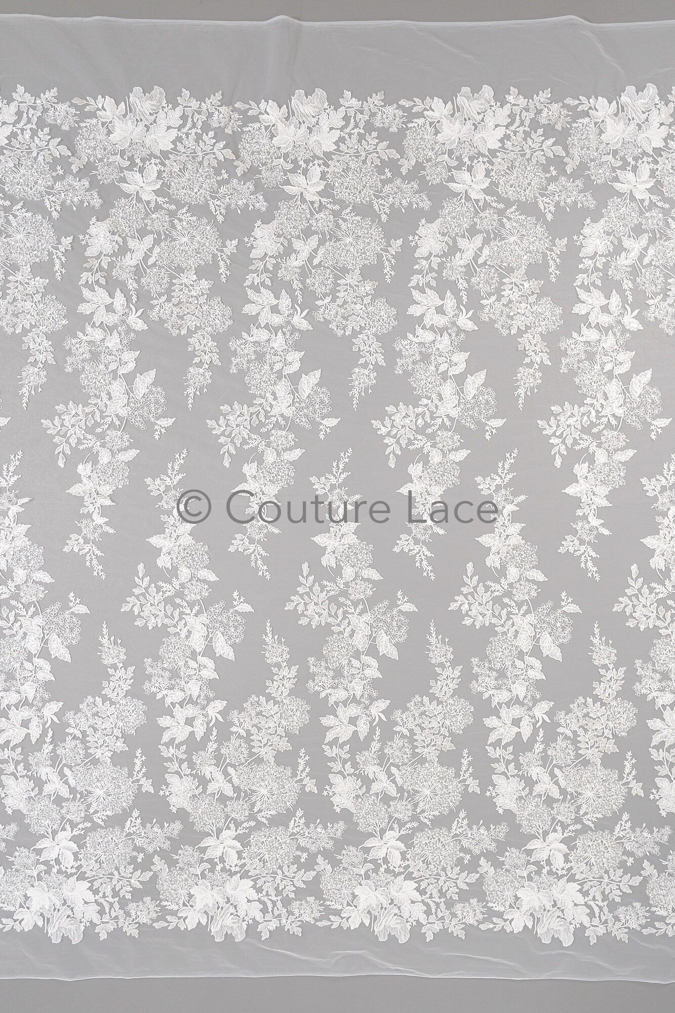 Perlen Spitzenstoff Off-White/ Braut Spitzenstoff/ romantischer Blumen Spitzenstoff mit Pailletten & Perlen/ Hochzeit Spitzenstoff// L23-592