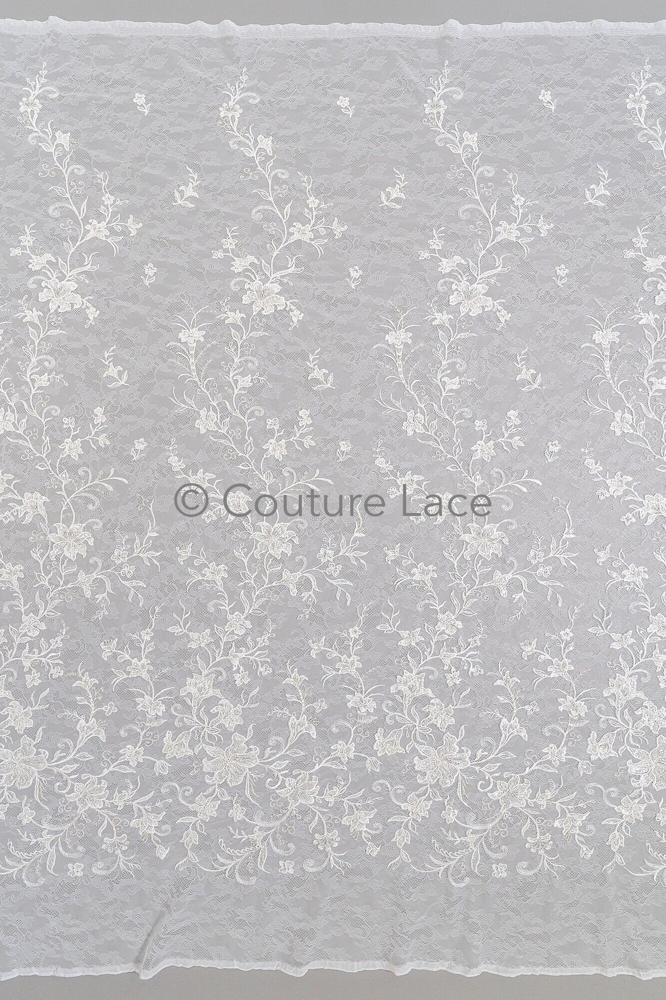 Perlen Spitzenstoff Off-White/ Couture Spitzenstoff/ Braut Spitzenstoff/ Perlen Spitze// L23-577