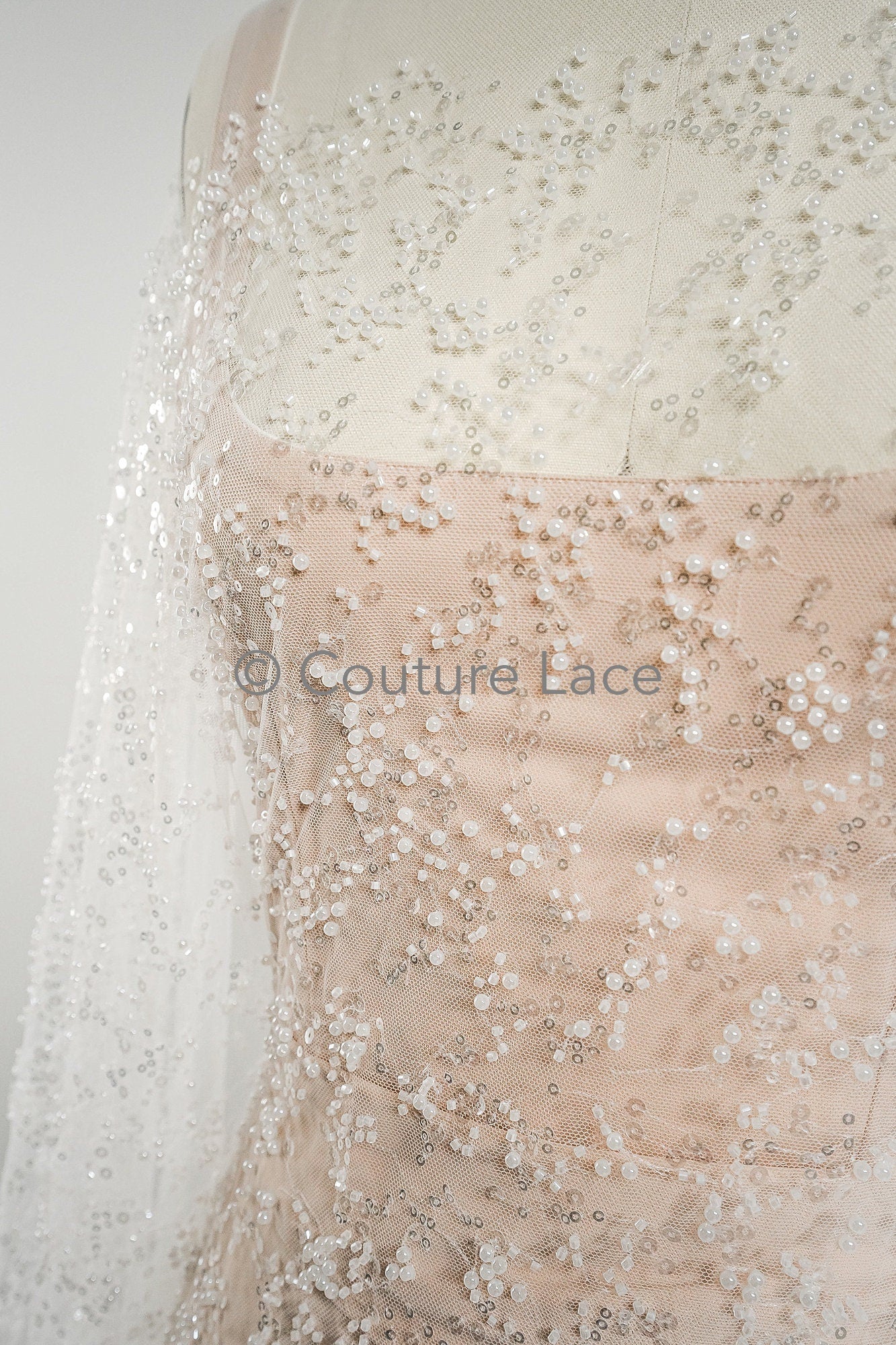 Perlen Spitzenstoff Off-White/ Couture Spitzenstoff/ Braut Spitzenstoff/ Perlen Perlen Spitze// L23-558