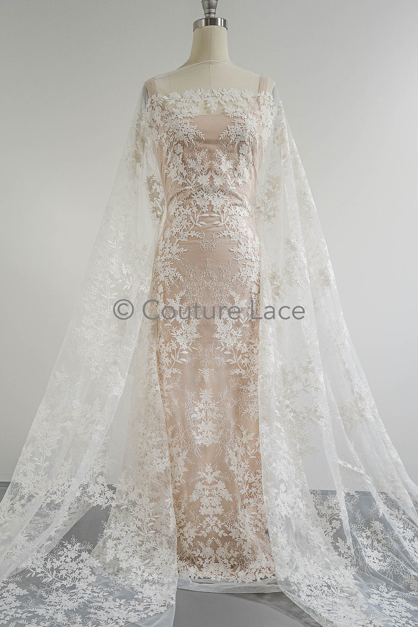 Blumen Braut Spitze Off-White/ Brautspitze Stoff/ Blumen Hochzeit Spitze/ Couture Spitze// L23-597